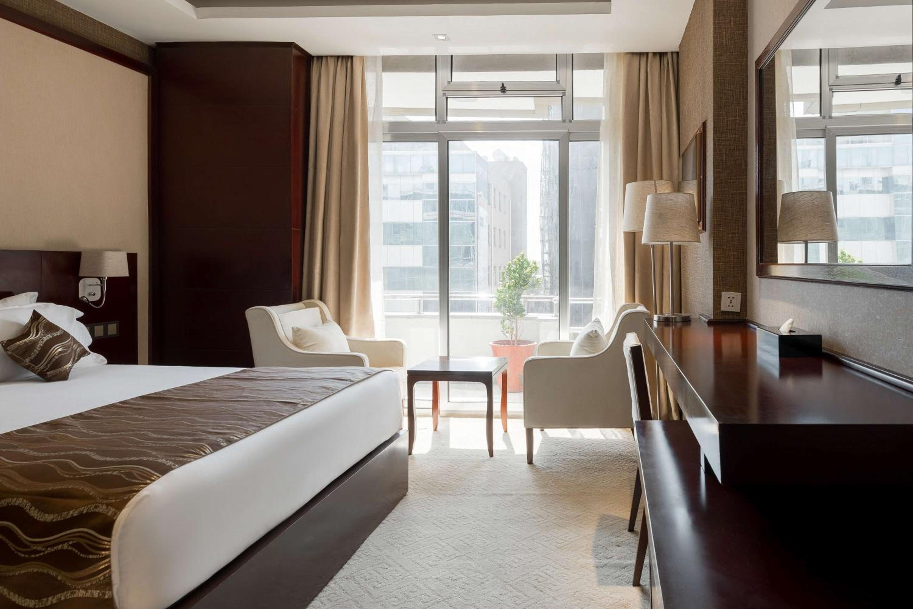 Standard Queen Room - Photo 1