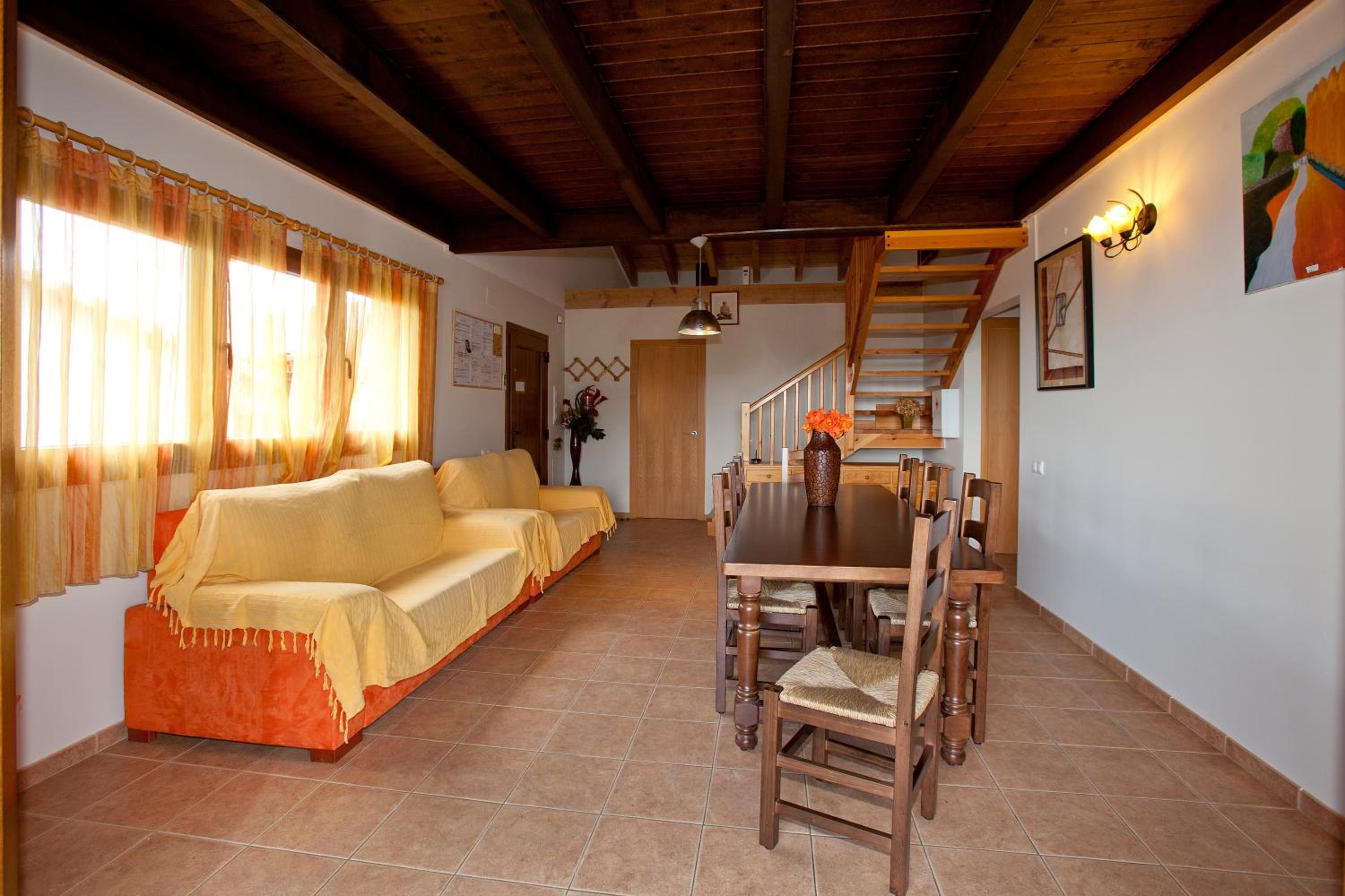 Casa de cinco habitaciones