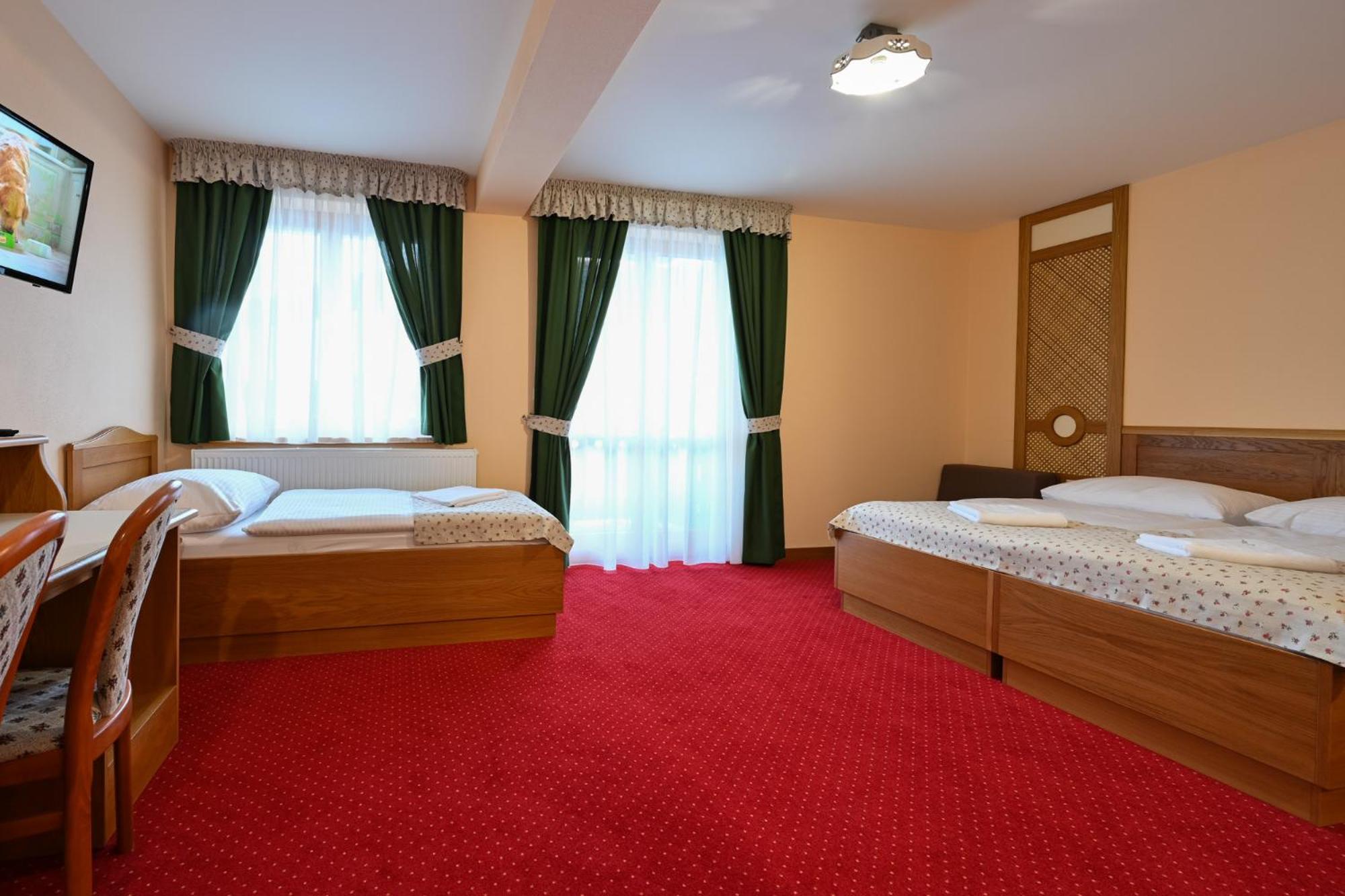 Luxury Triple Room photo 1