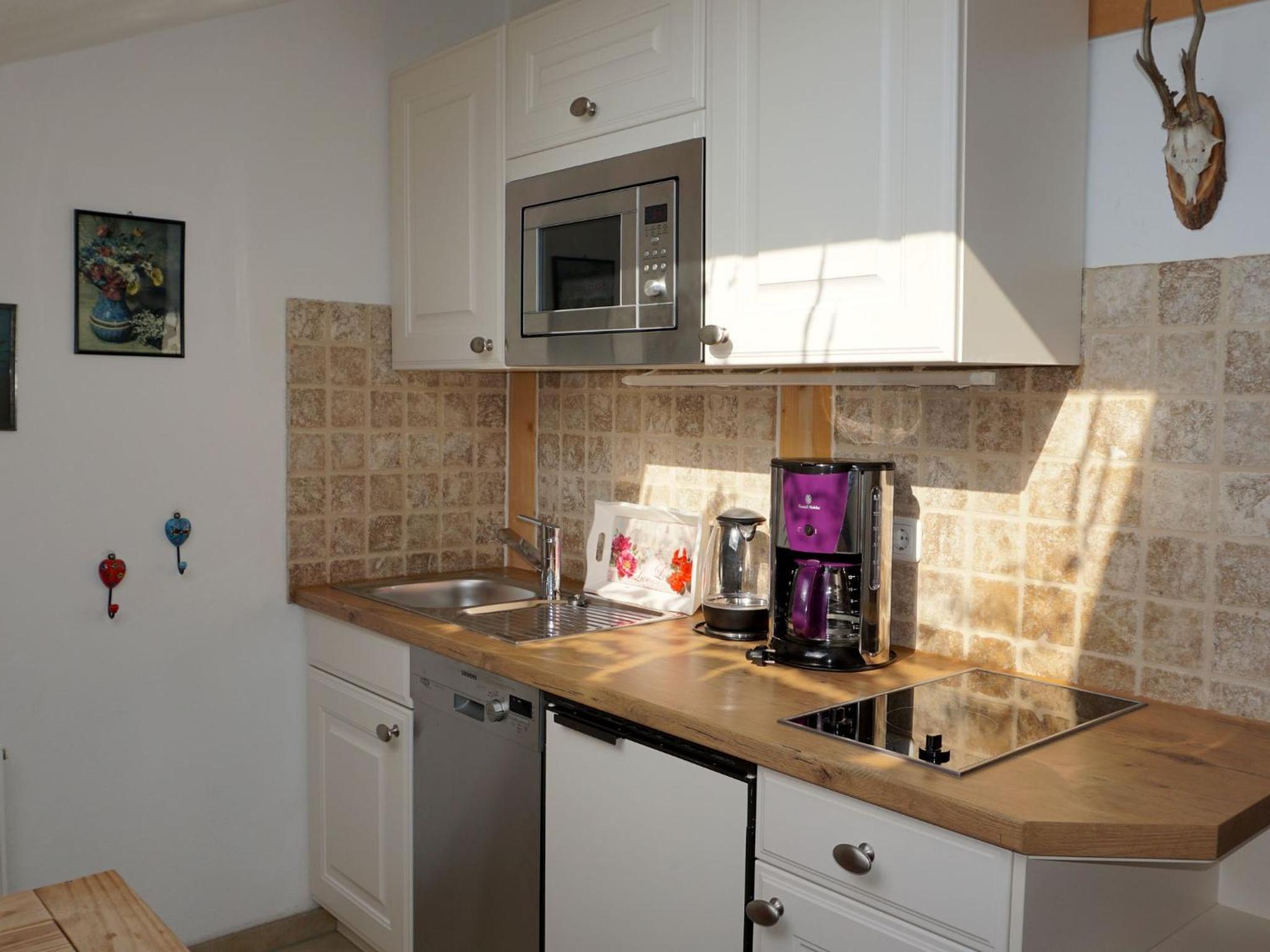 Apartment photo 2