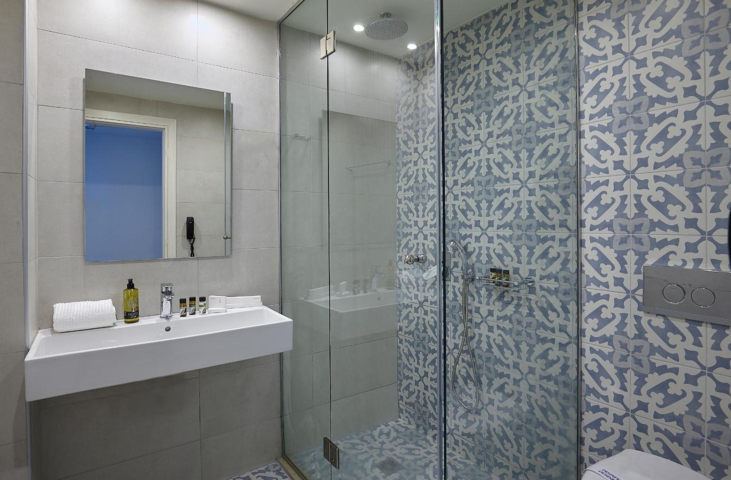 Superior Double Room with Pool View photo 3