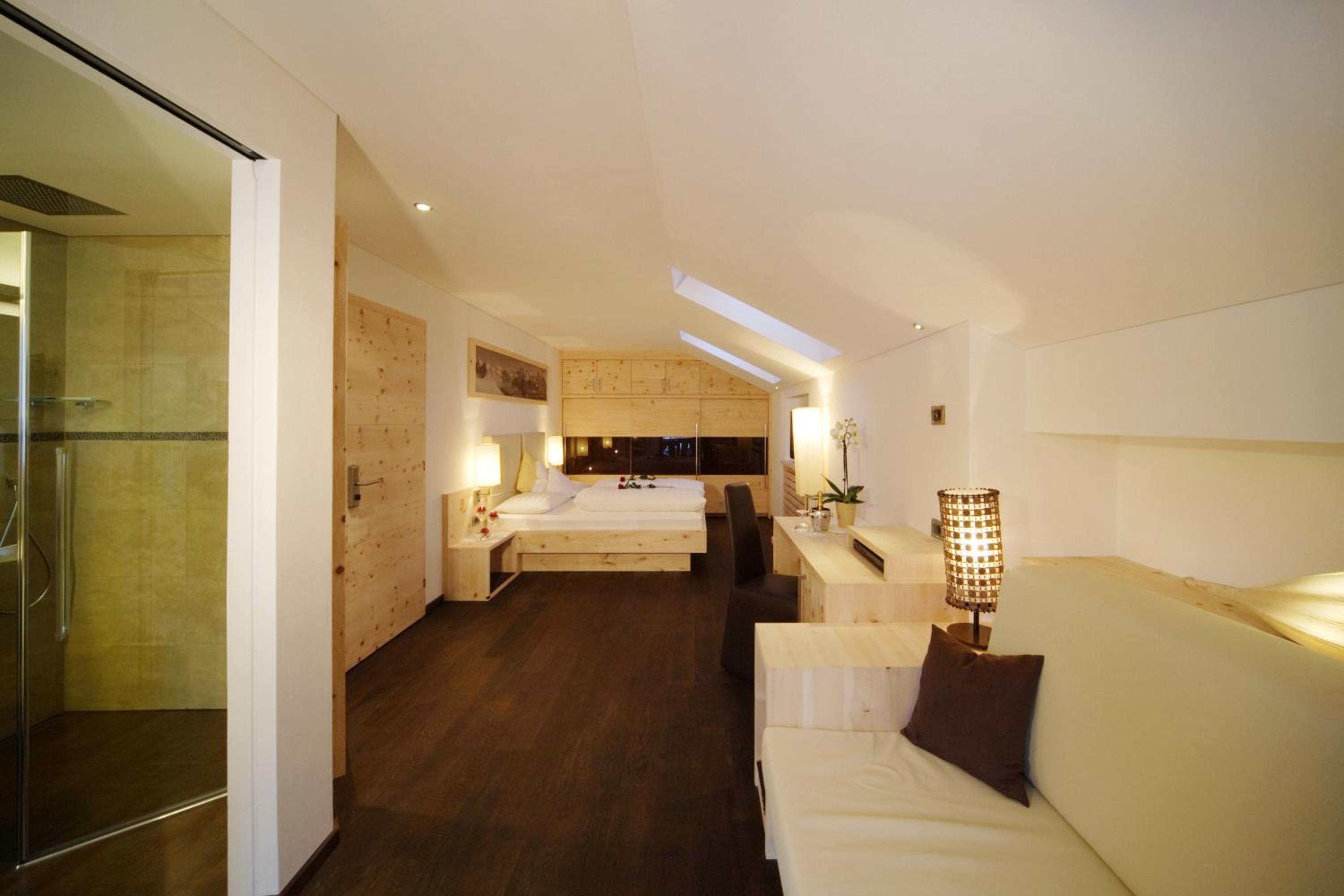Junior Suite with Balcony