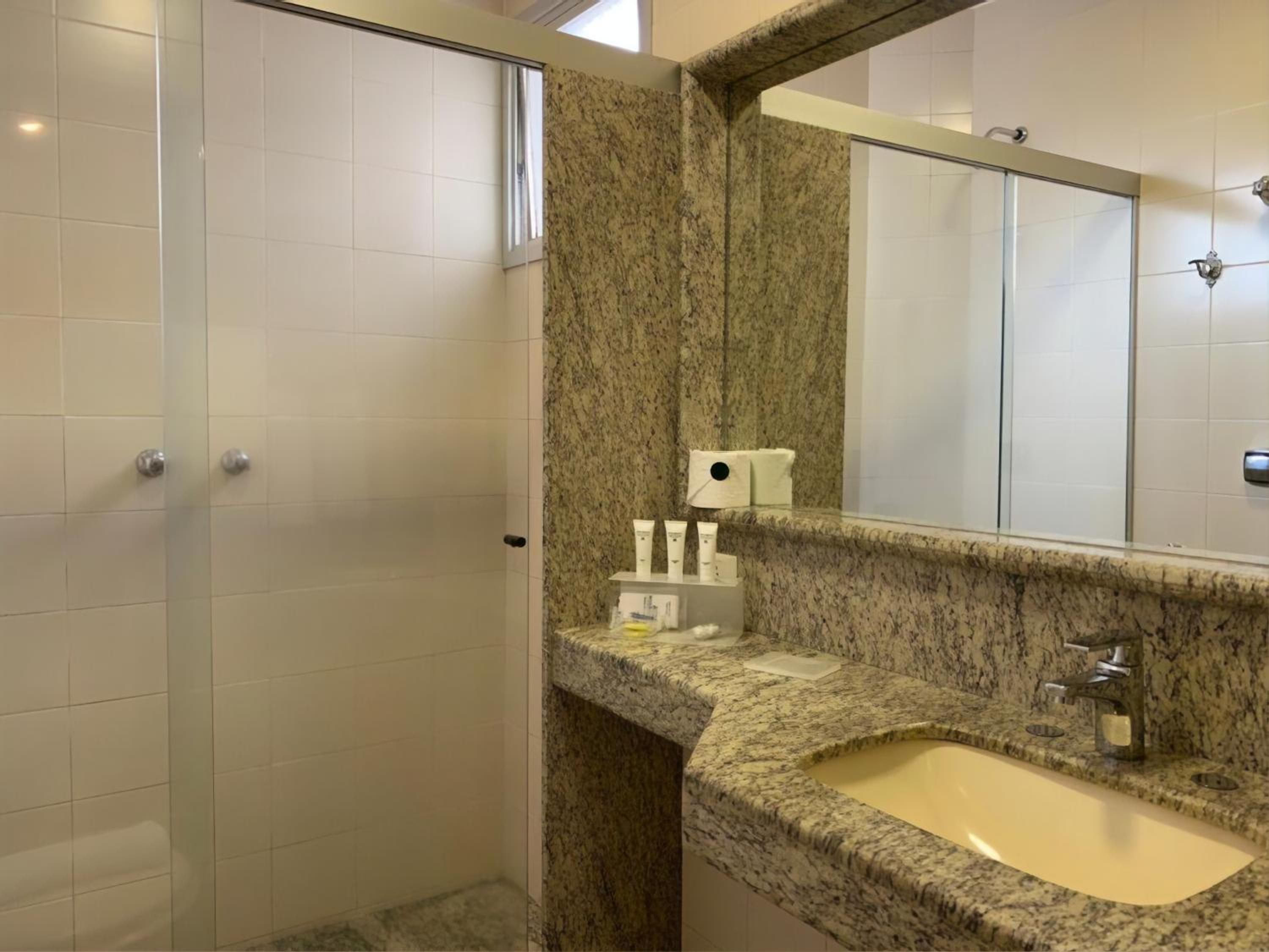 Superior Triple Room - Photo 3