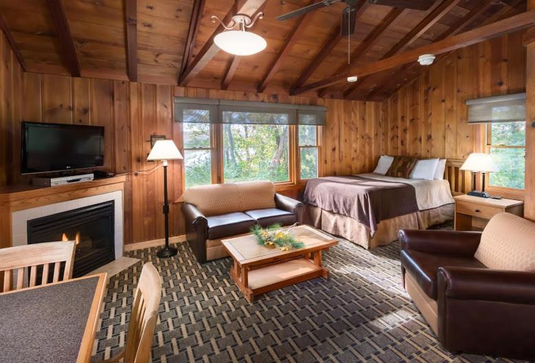 Cottage With Lake View photo 1