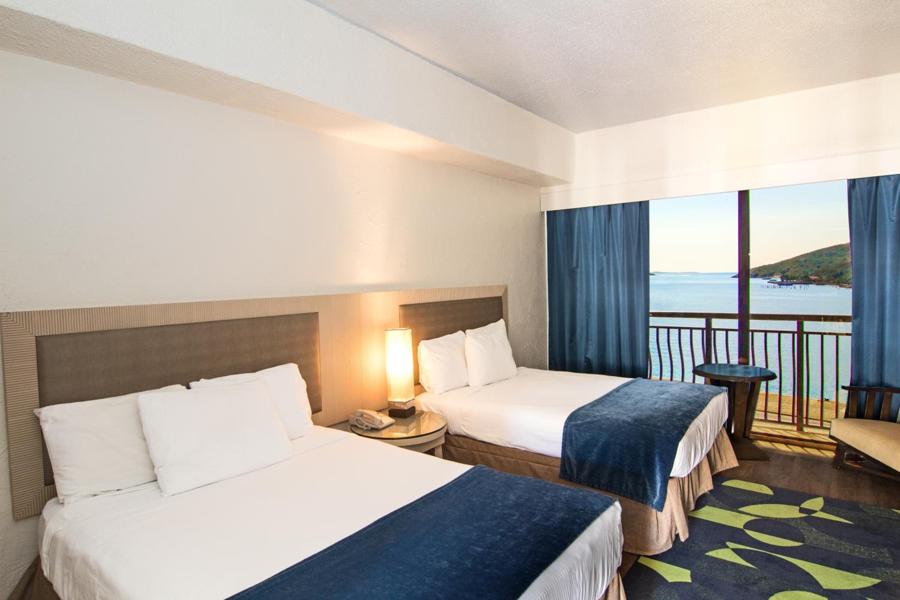 Double Room with Two Double Beds with Ocean View