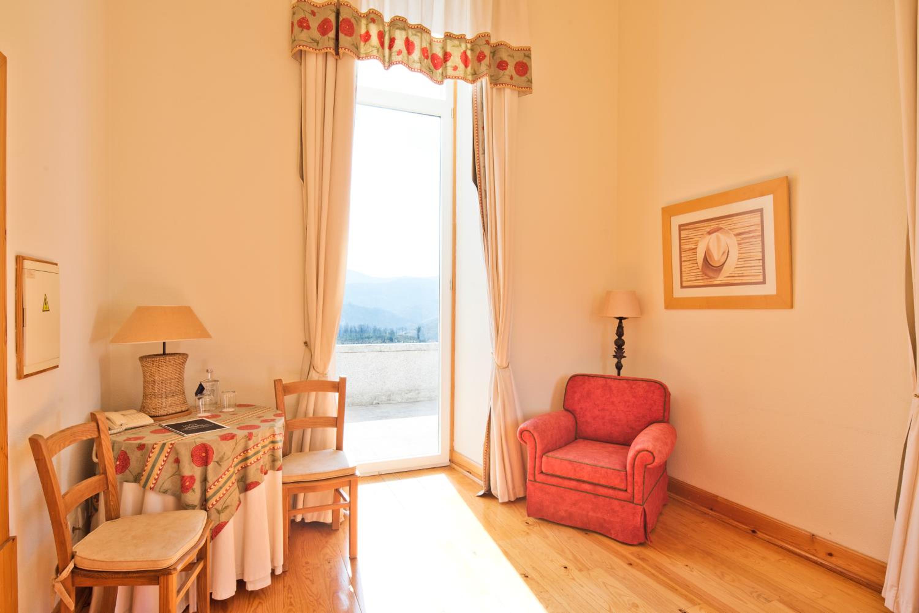 Superior Double Room - Photo 6