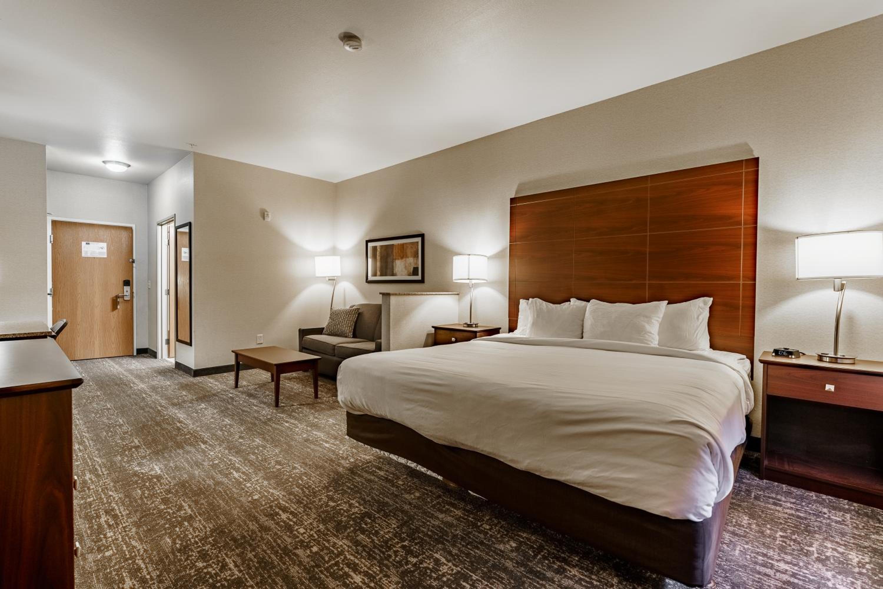 King Room - Disability Access photo 3