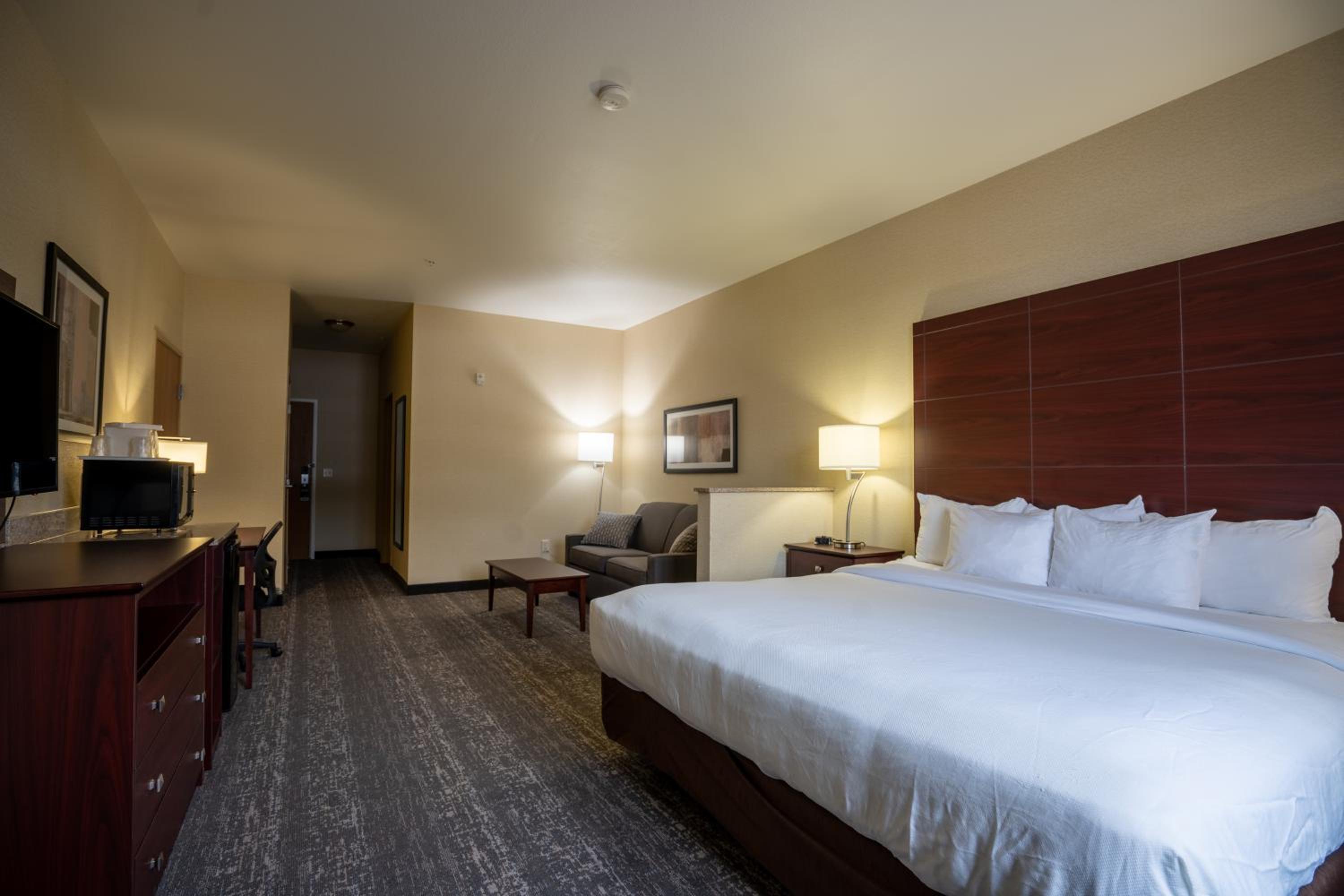 King Room - Disability Access photo 3
