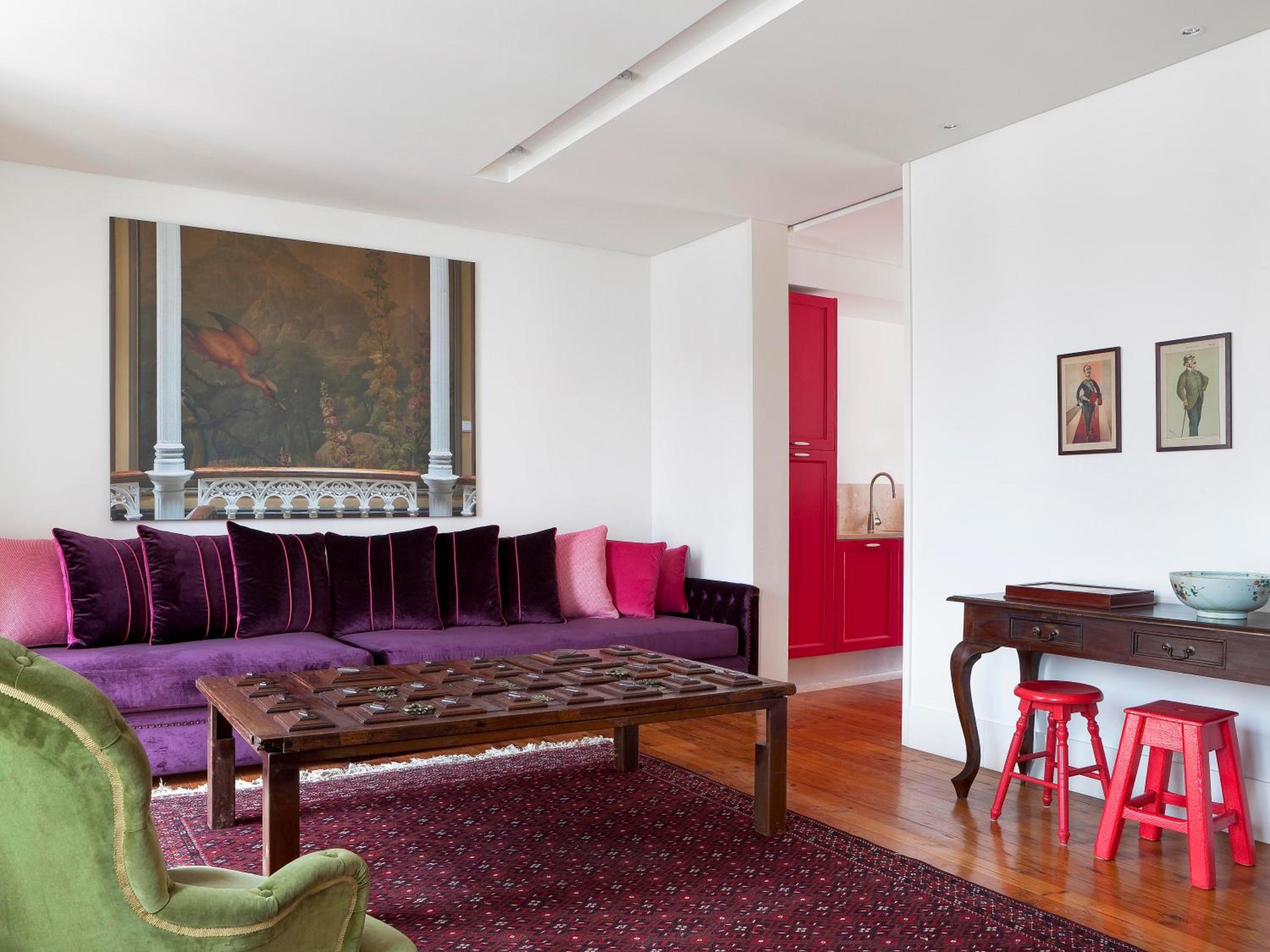 Duplex One-Bedroom Apartment with Balcony photo 3