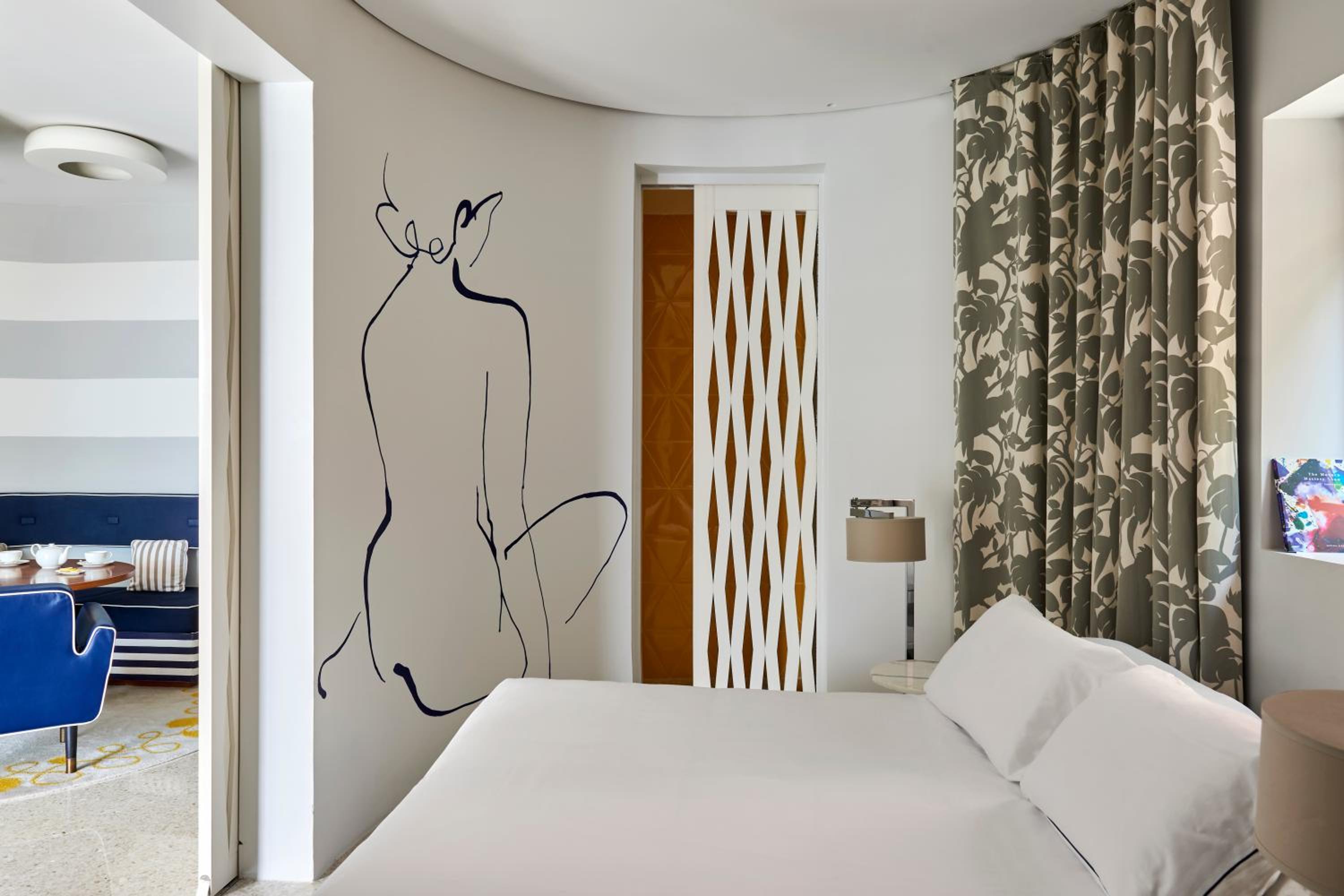 Exclusive Junior Suite with Sea View - Photo 4