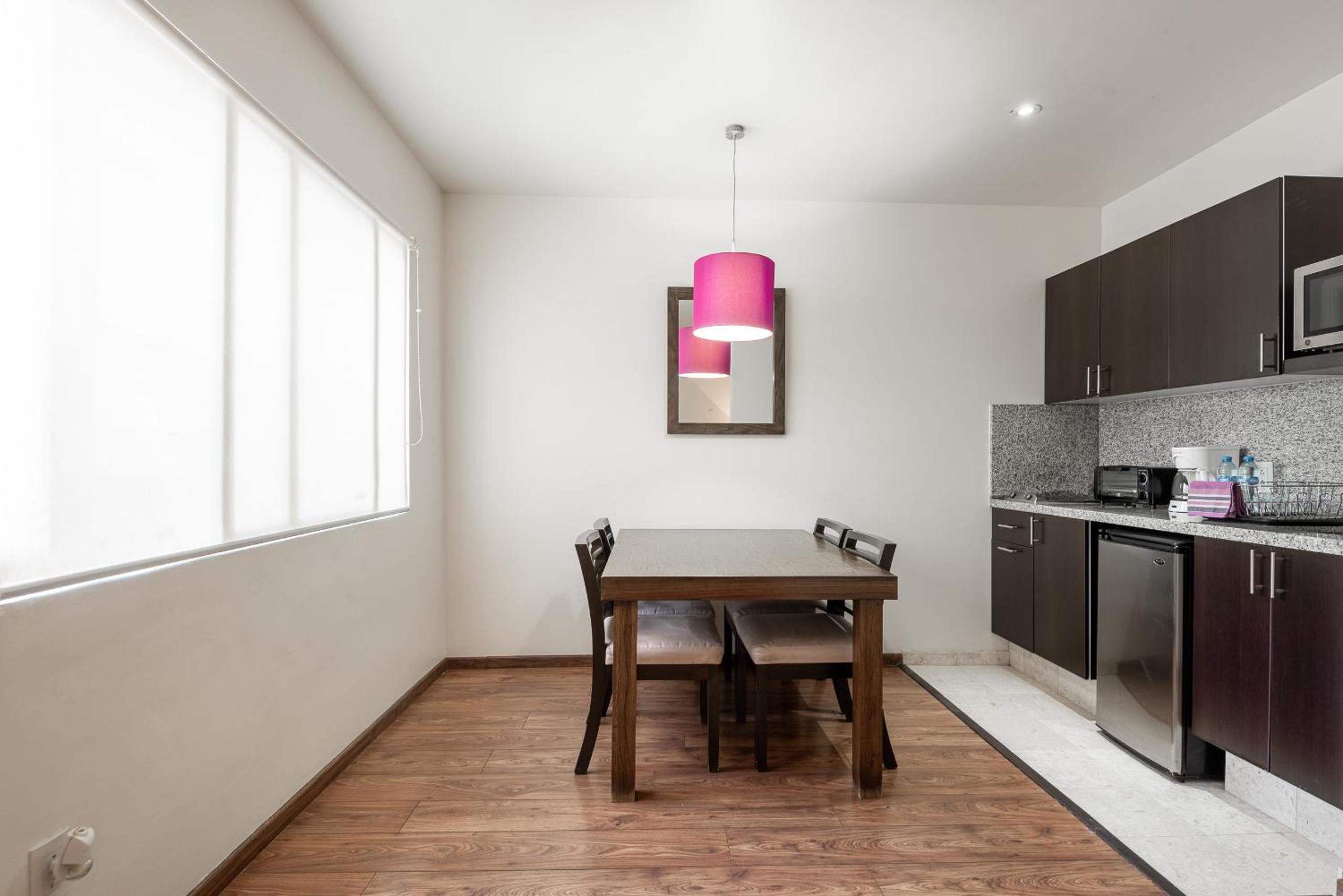 Superior Suite - Photo 17