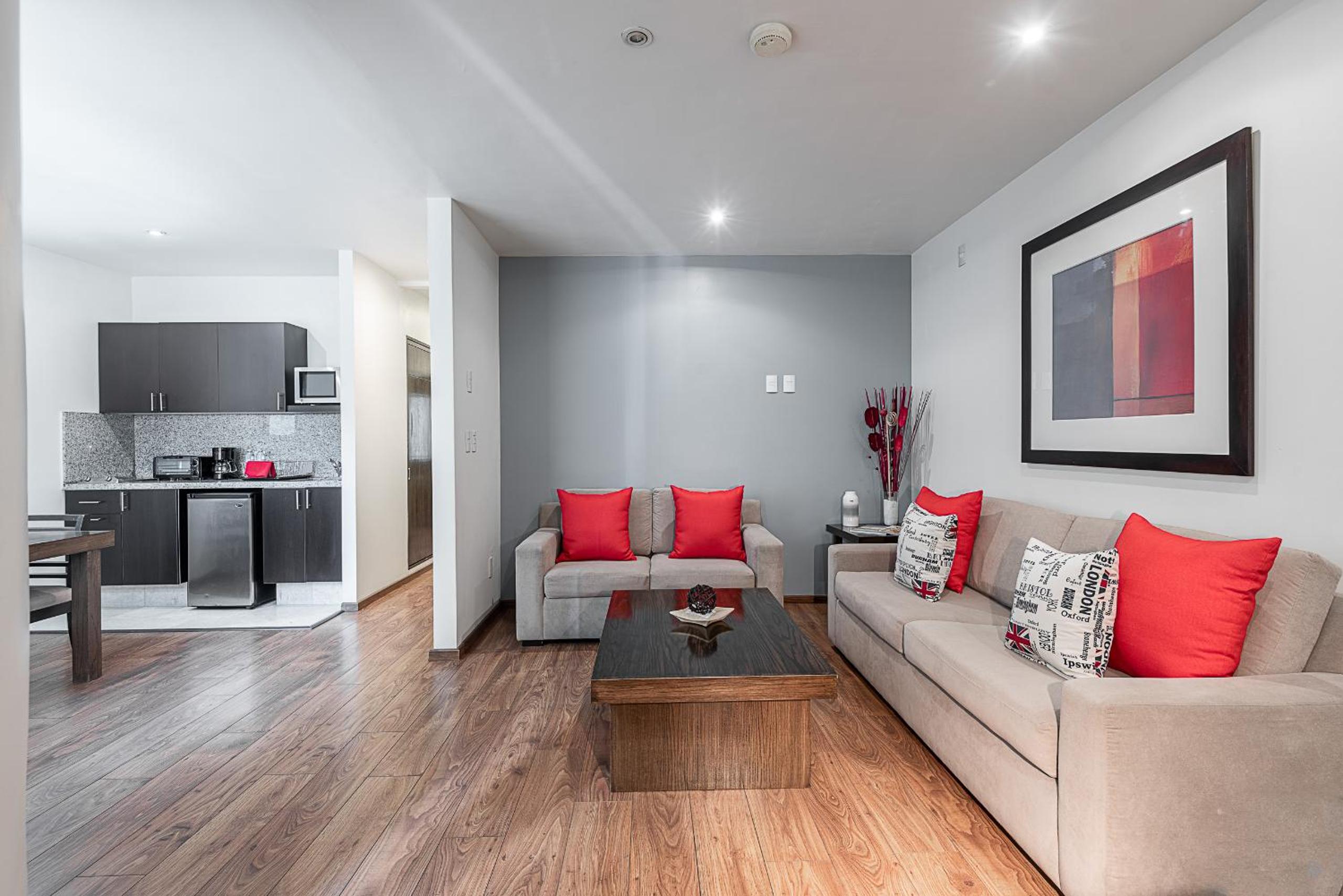 Superior Suite - Photo 47