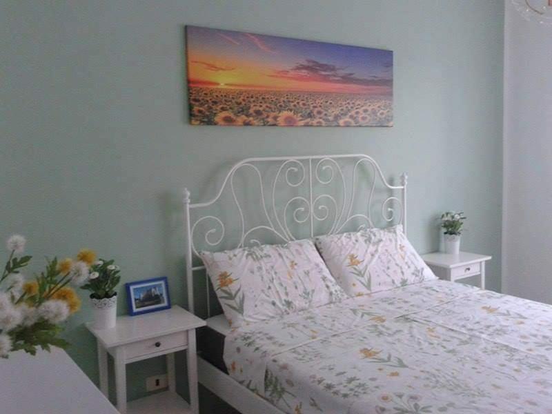Three-Bedroom House photo 3