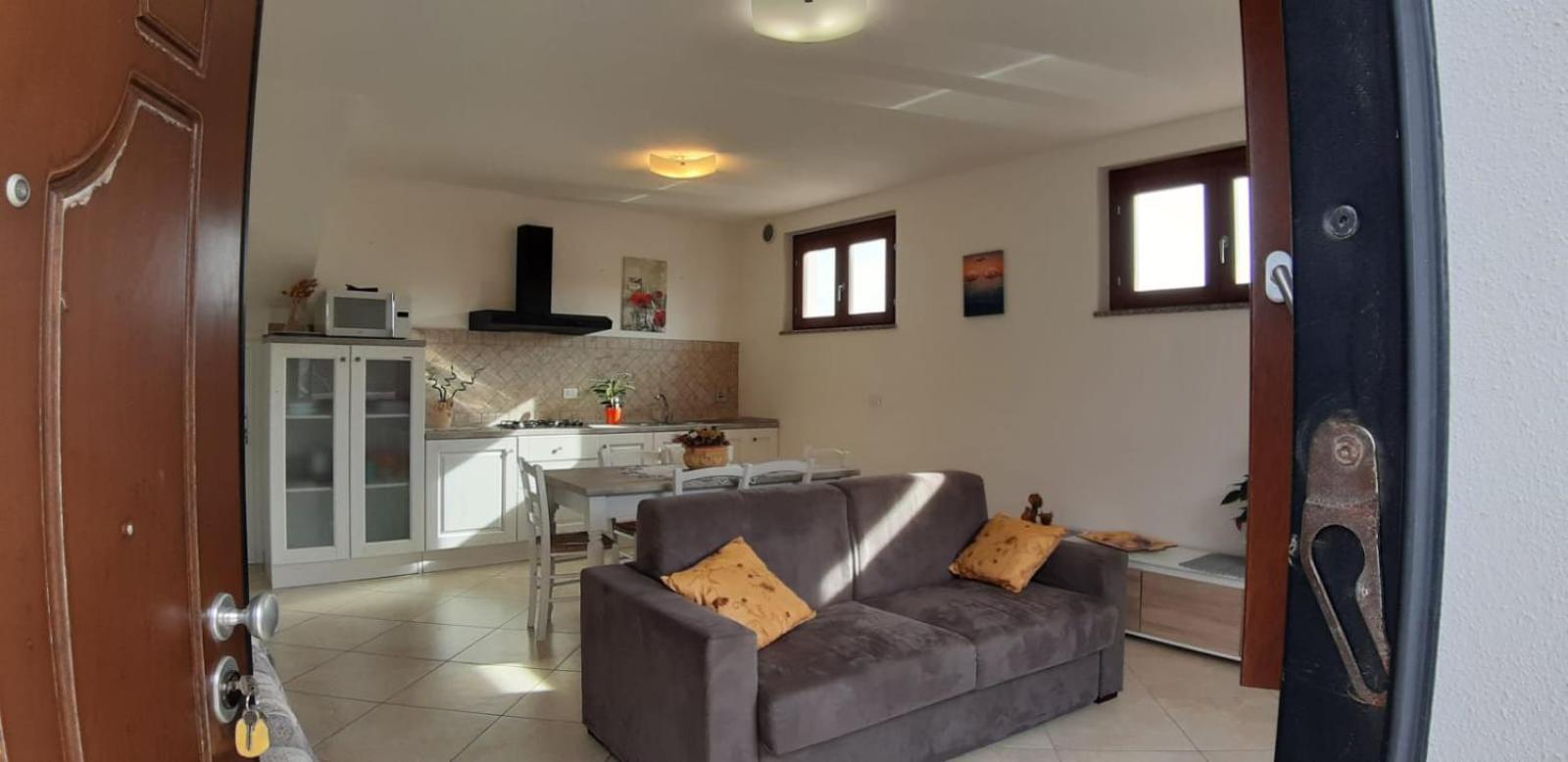 Two-Bedroom House - Photo 1