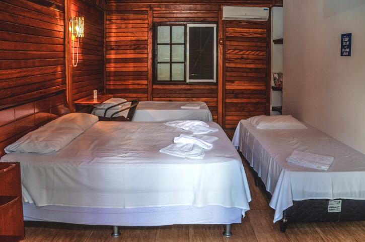 Quadruple Room - Photo 1