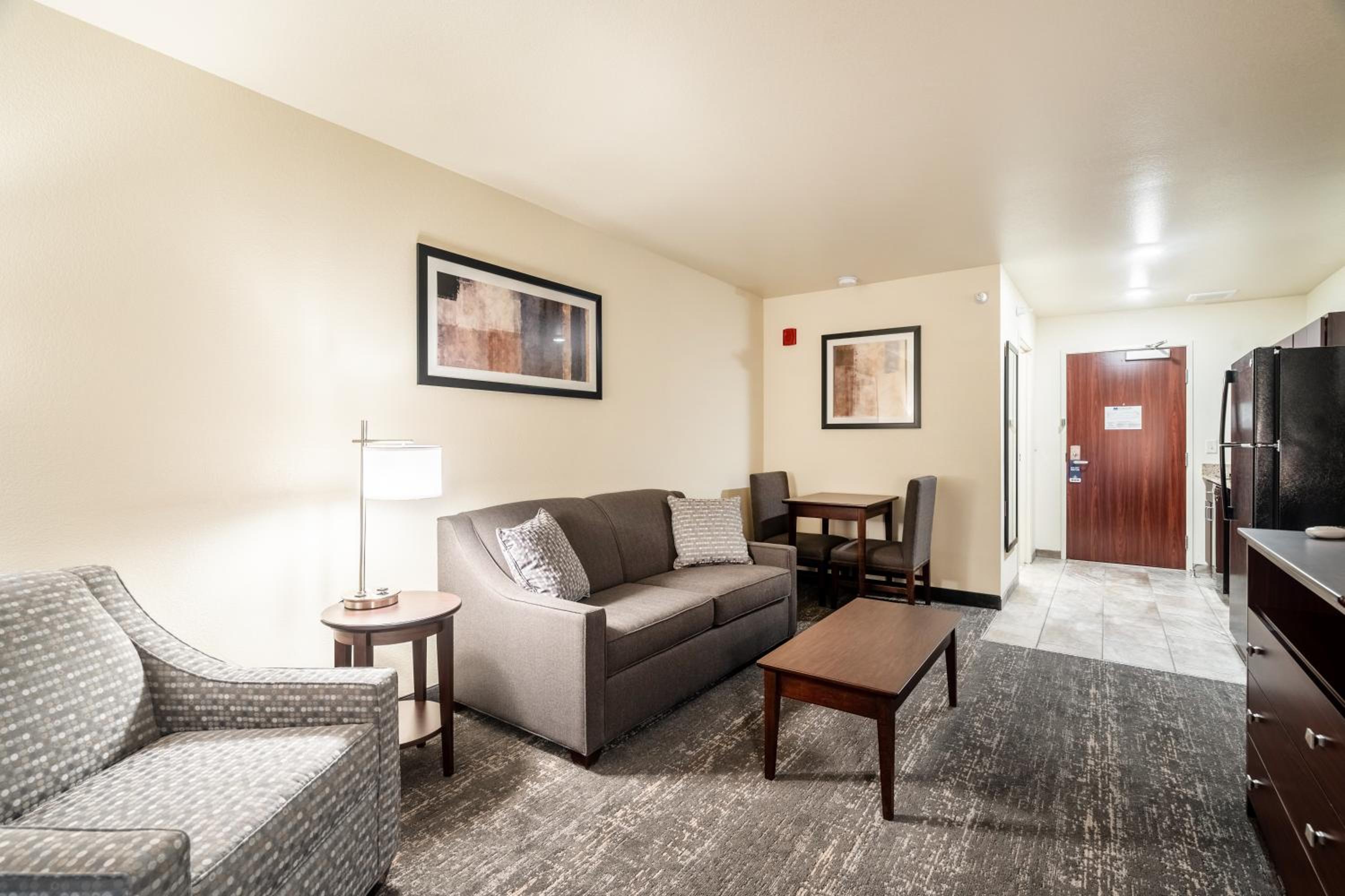 Family Suite - Photo 2