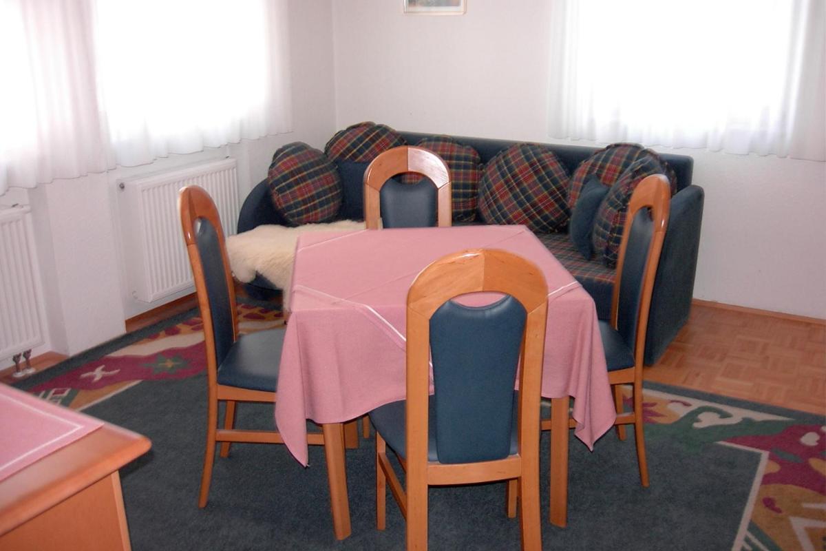 Apartment photo 3
