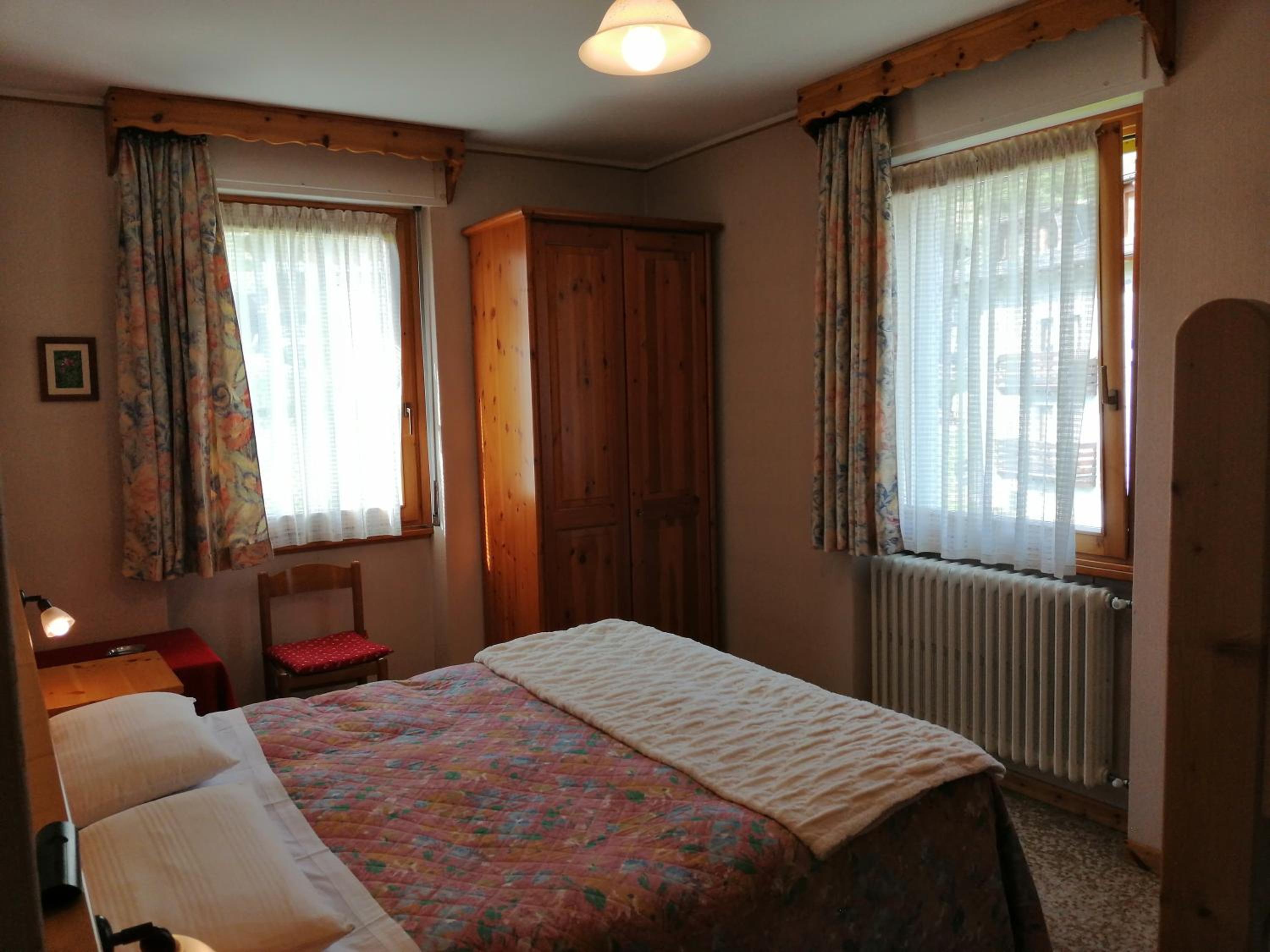 Standard Twin Room - Photo 1