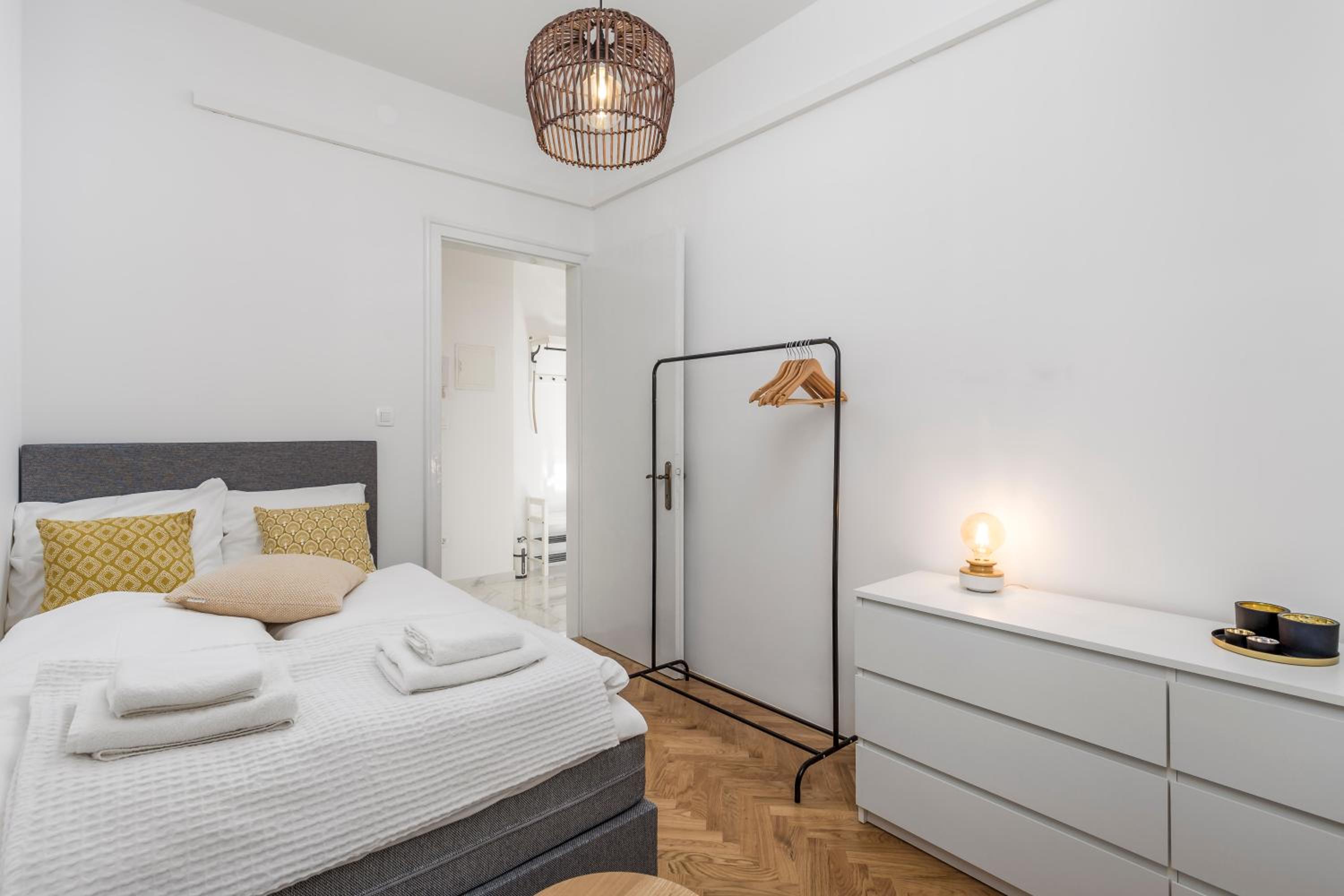 Two-Bedroom Apartment - Photo 22