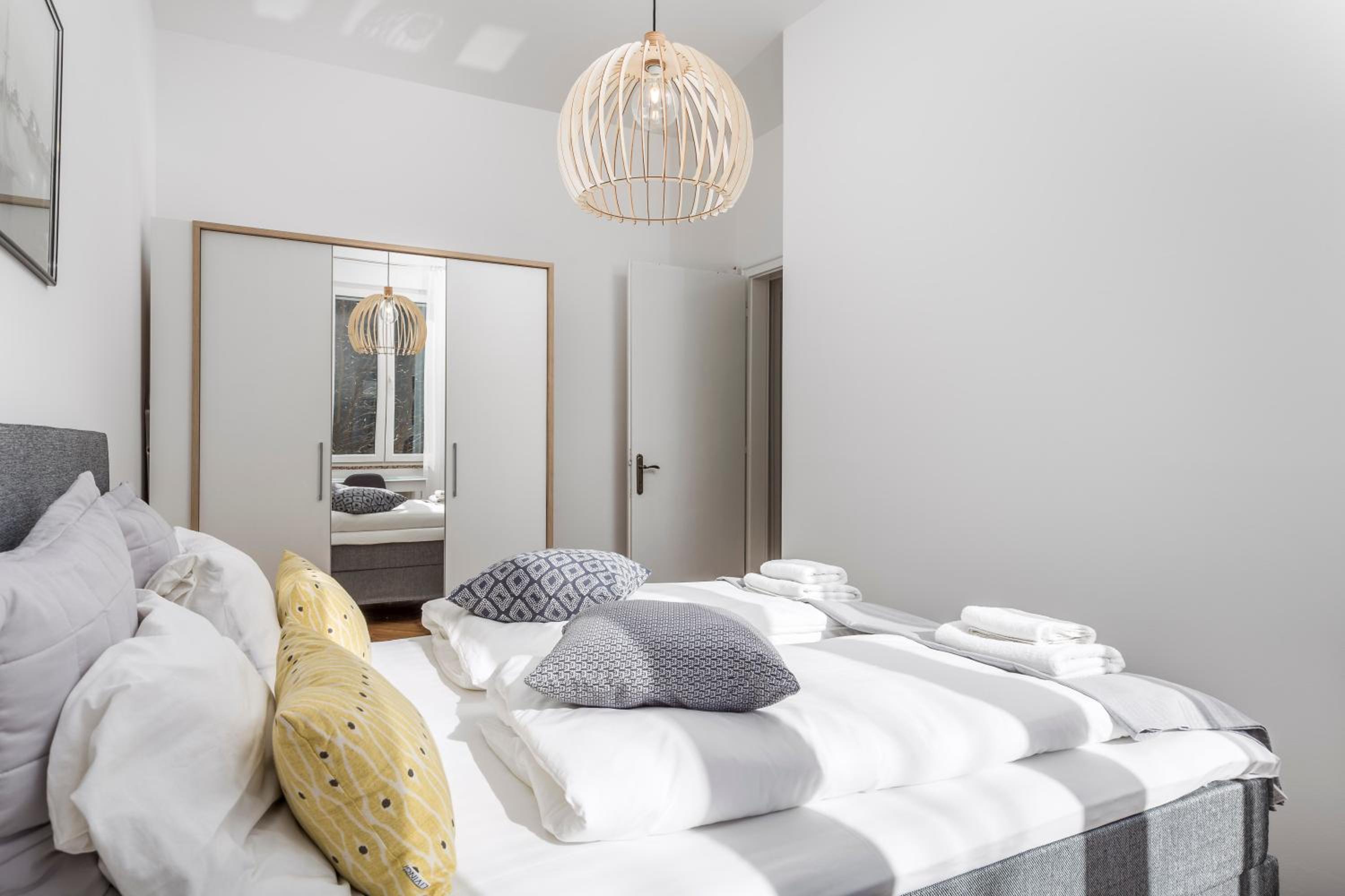 Two-Bedroom Apartment - Photo 15