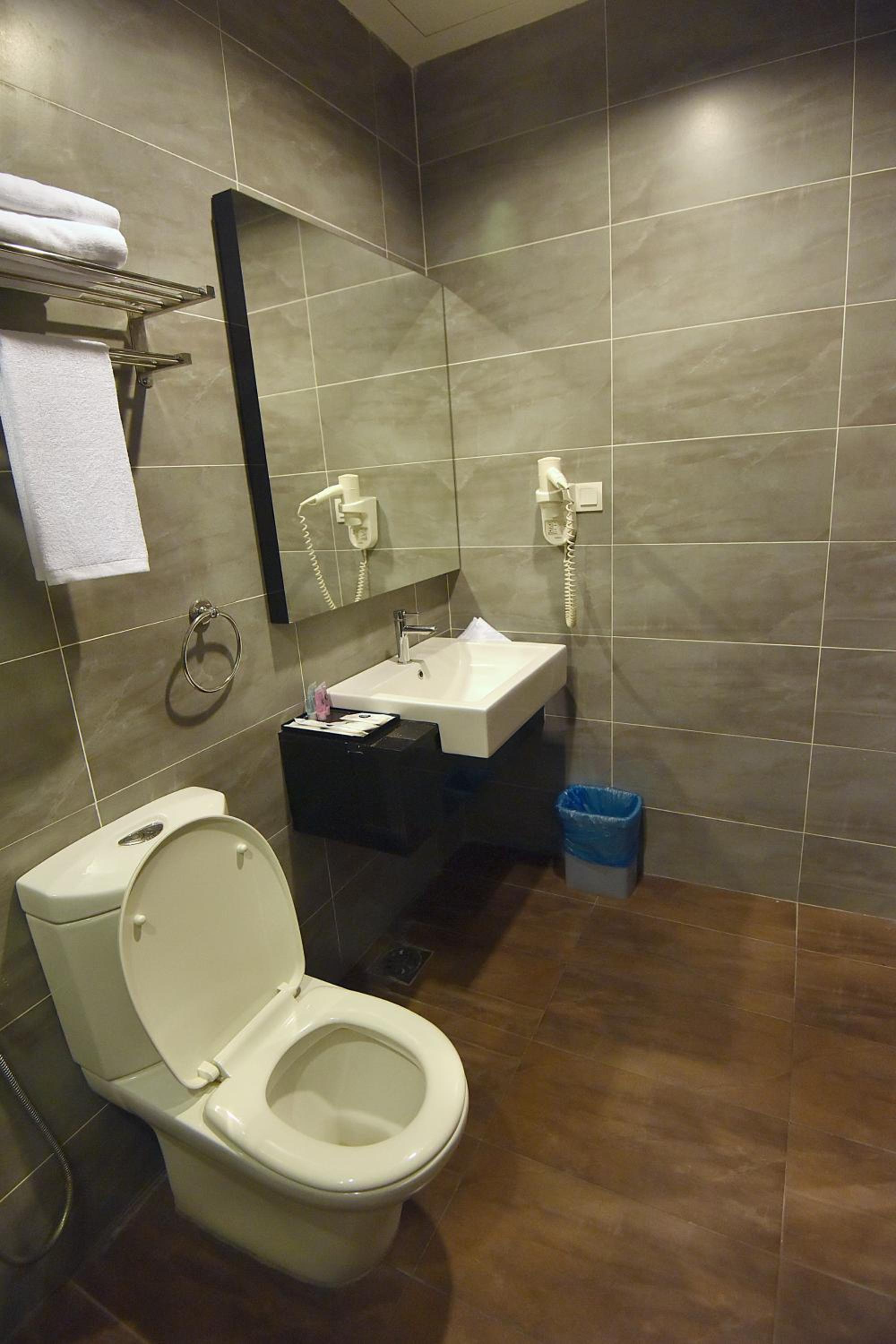 Duplex 1 Bedroom - Photo 4
