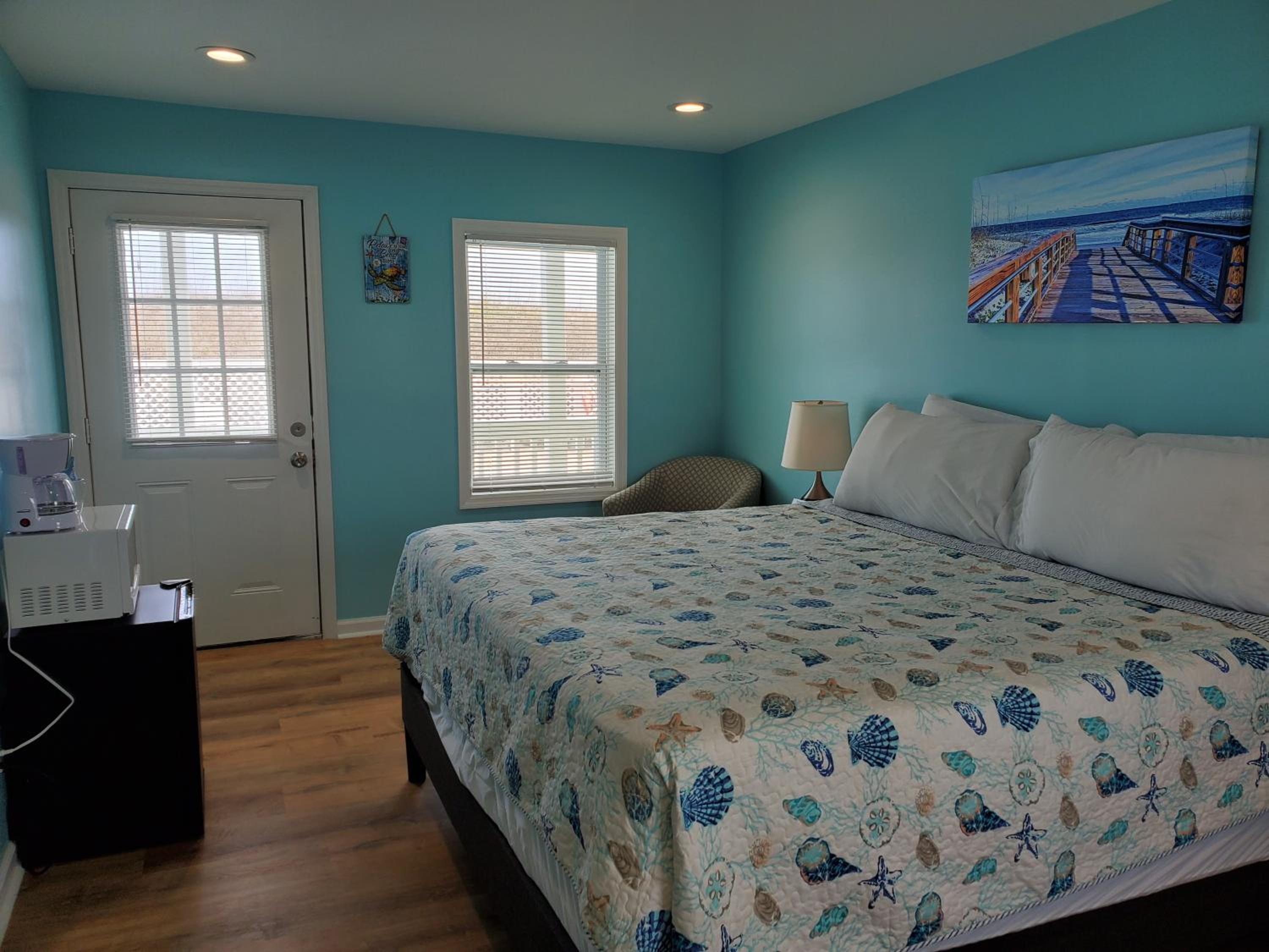 King Suite with Pool View First Floor #15