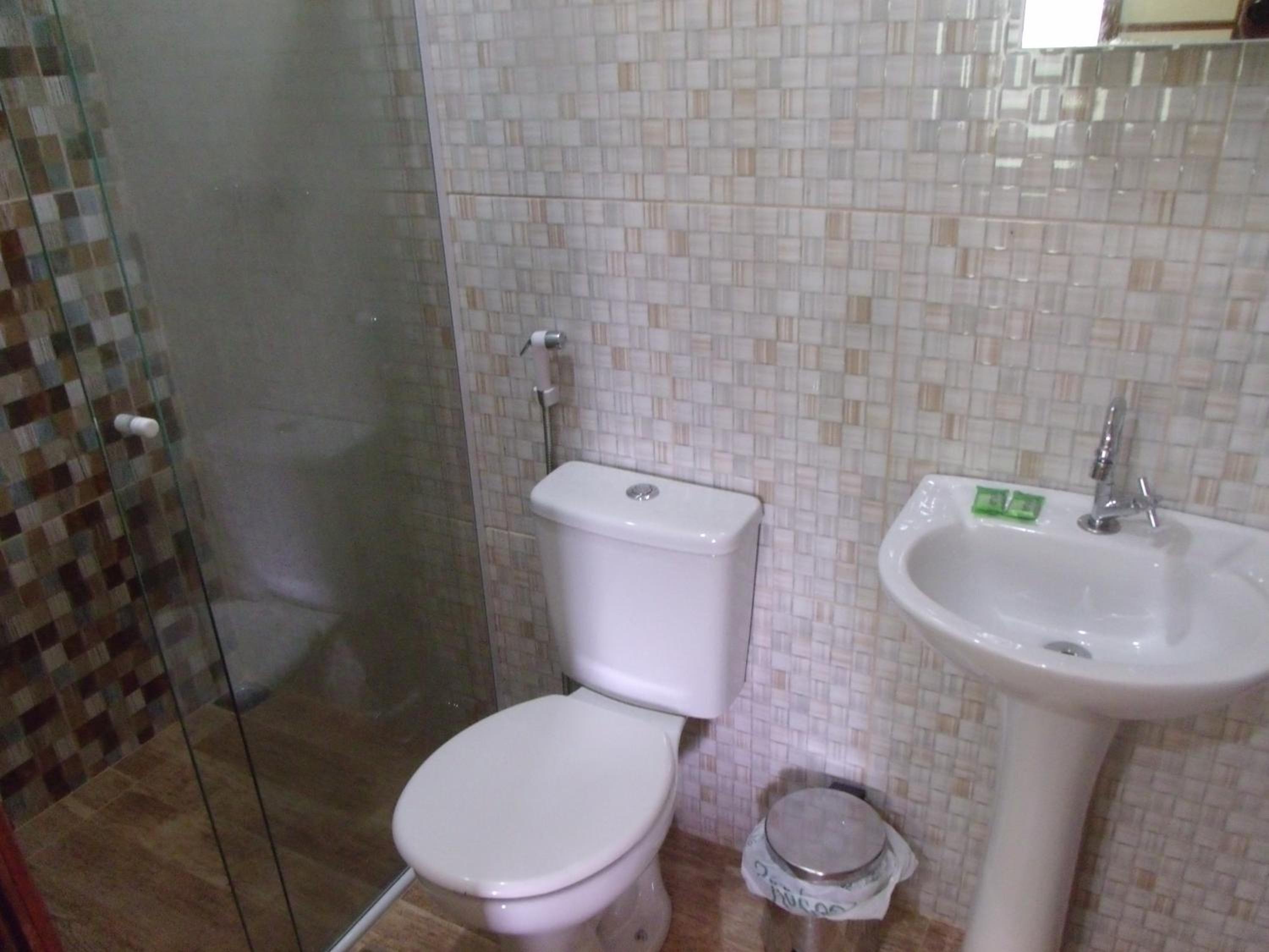 Suite with Balcony - Photo 6