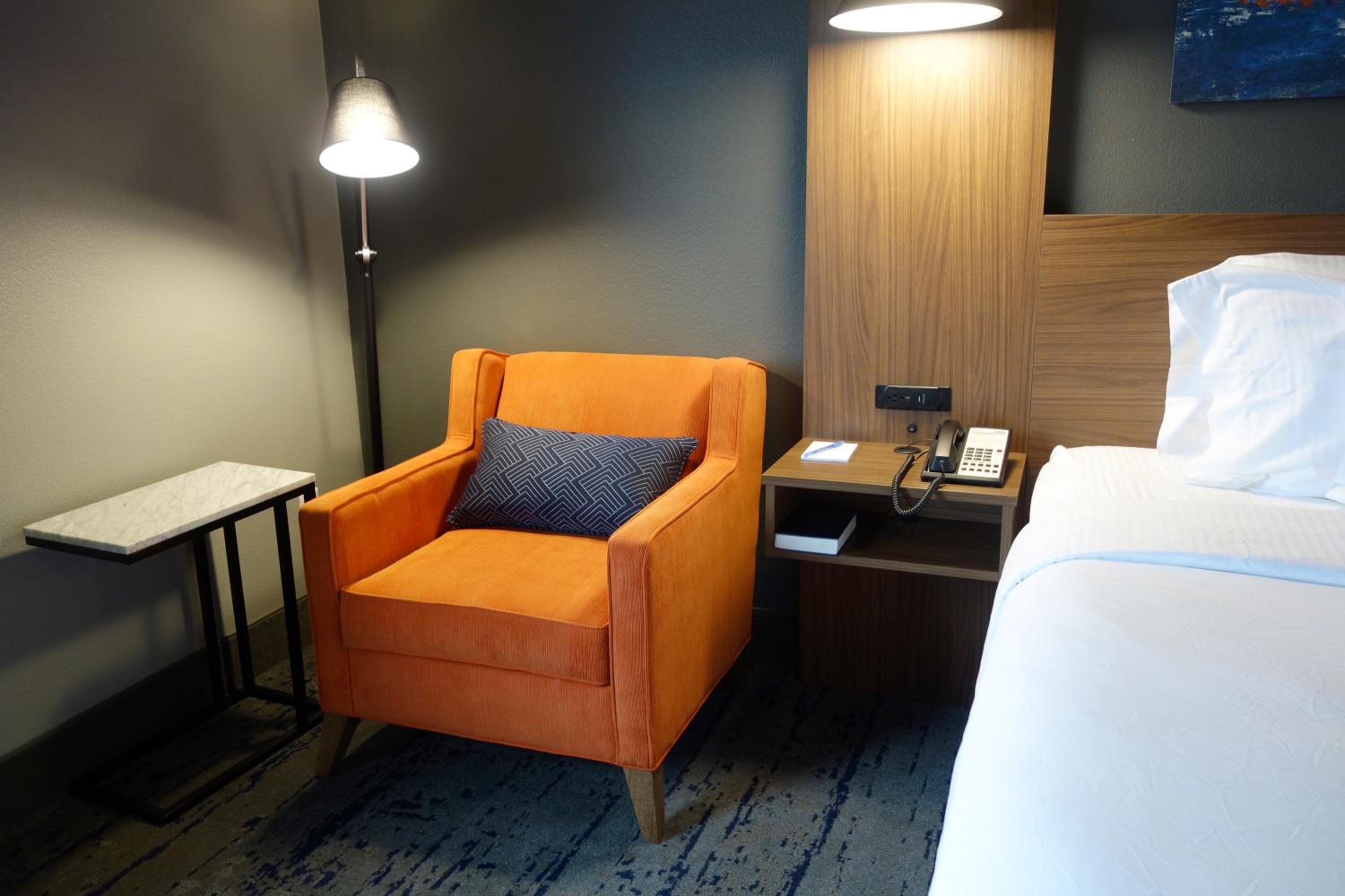 King Room - Mobility Access/Non-Smoking - Photo 1