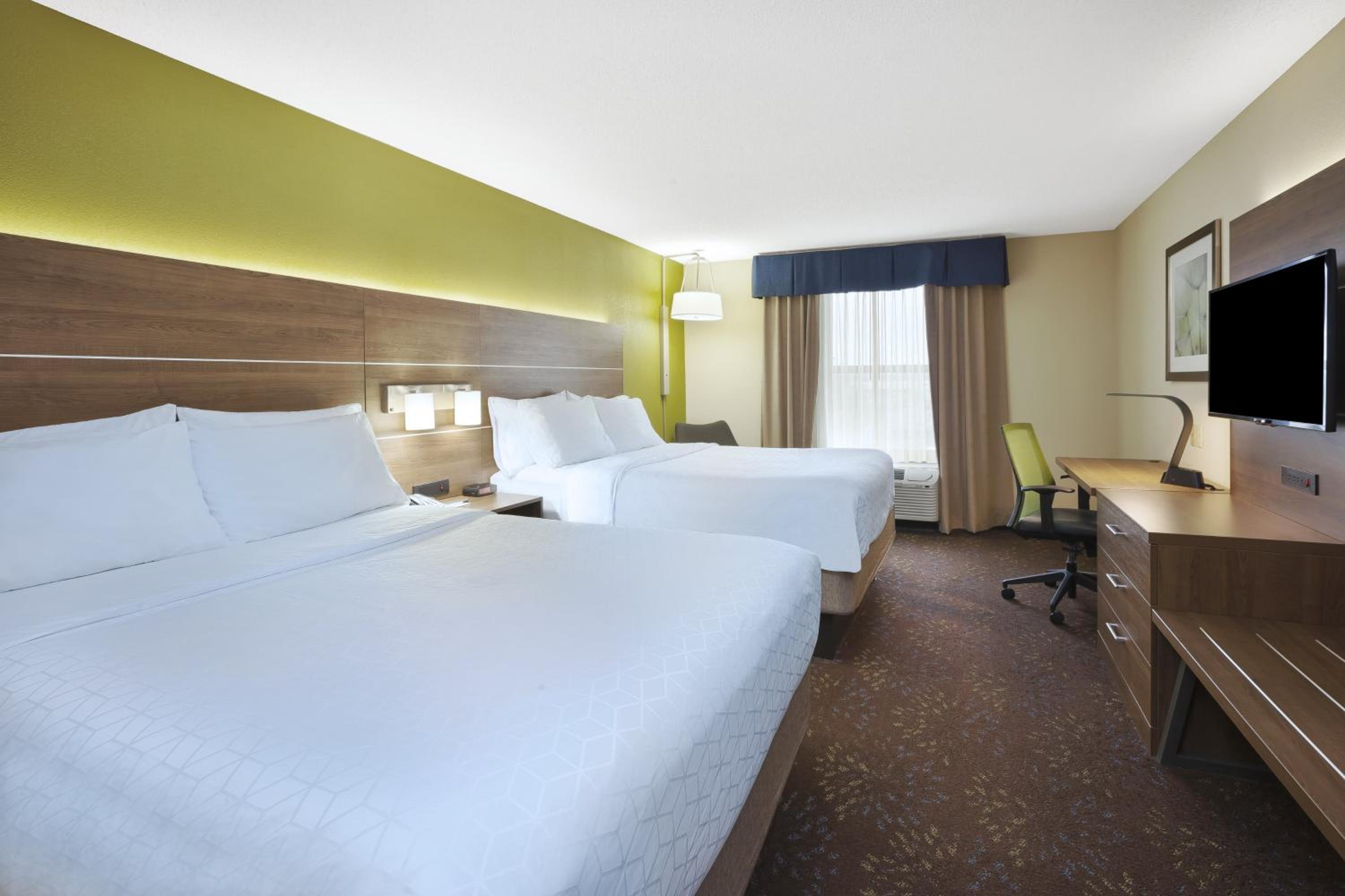 Standard Room - Photo 1