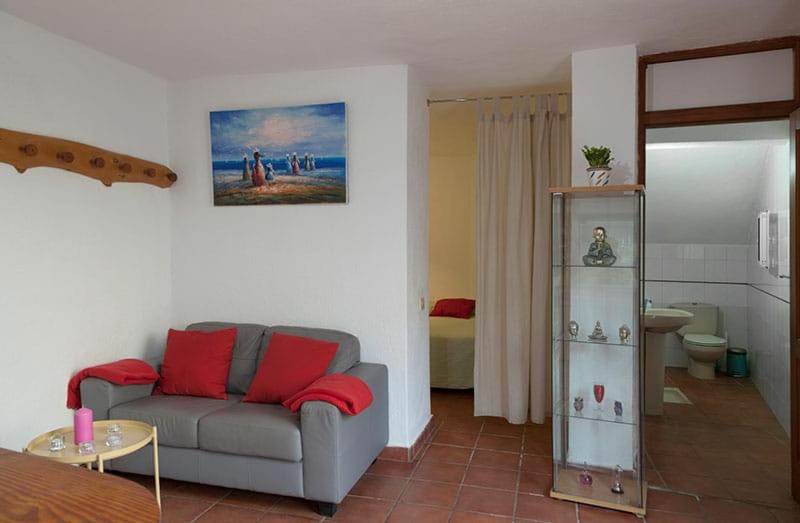 One-Bedroom House photo 2