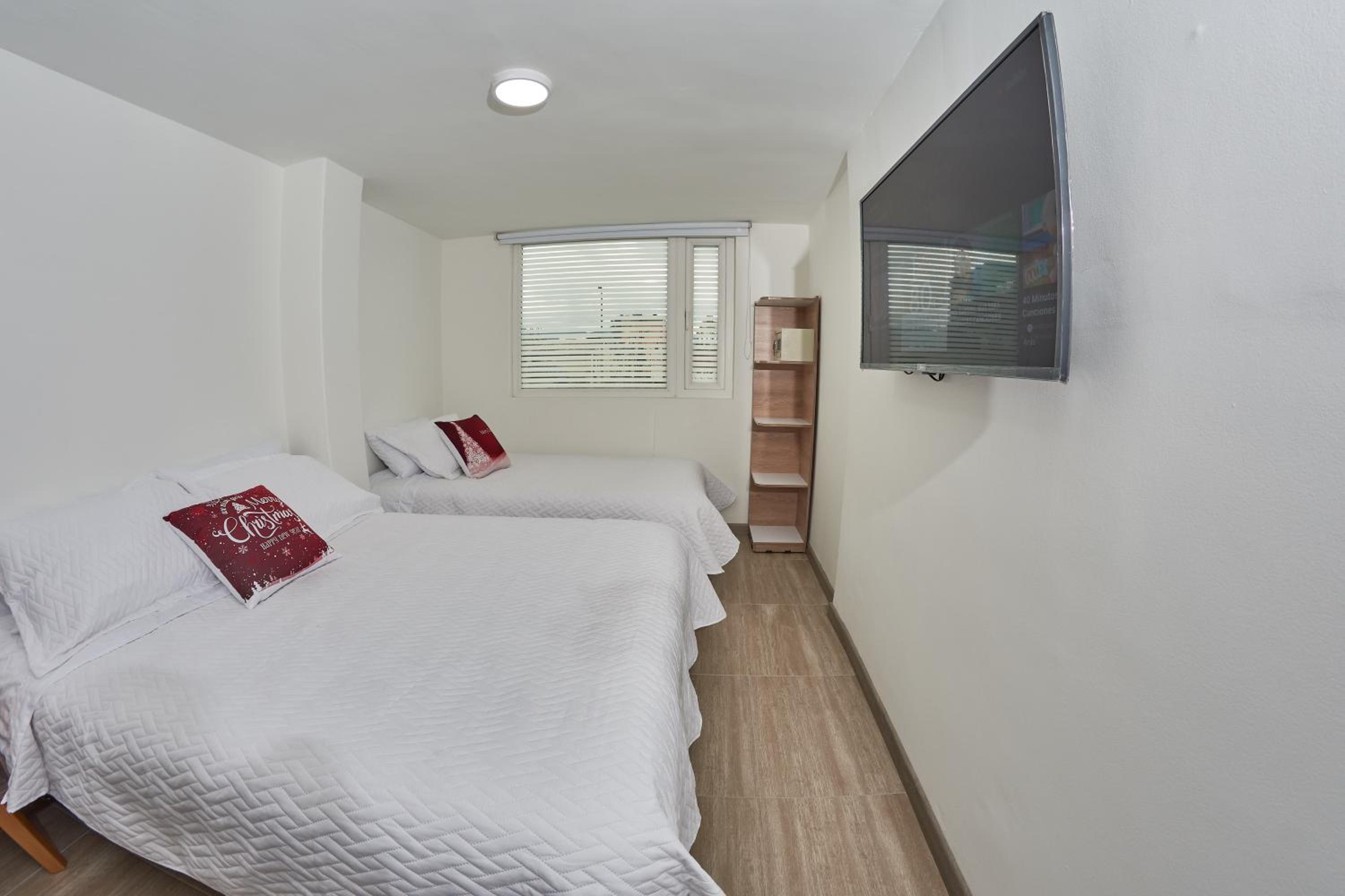 Triple Room with Private Bathroom