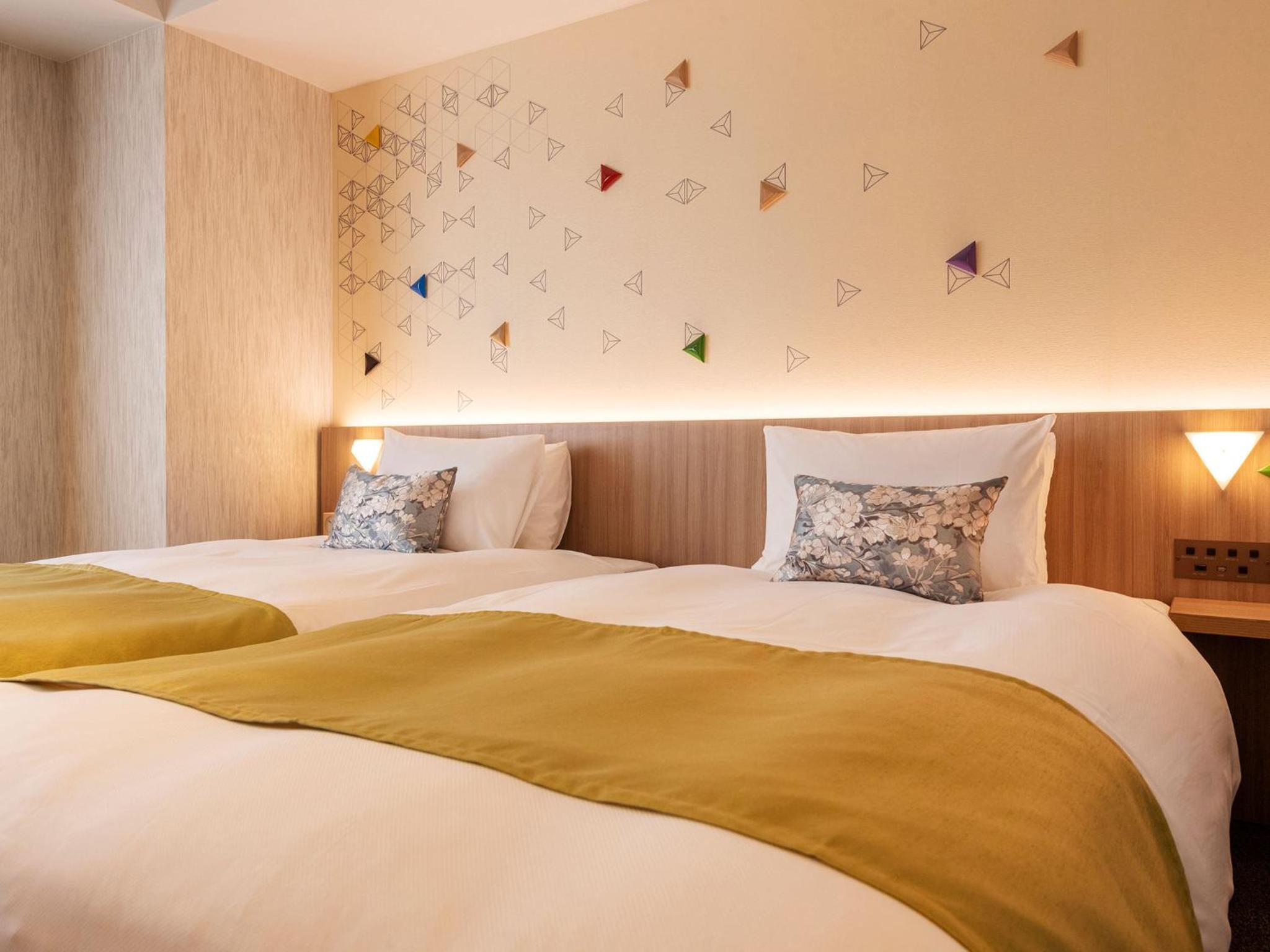 Deluxe Twin Room - Photo 22
