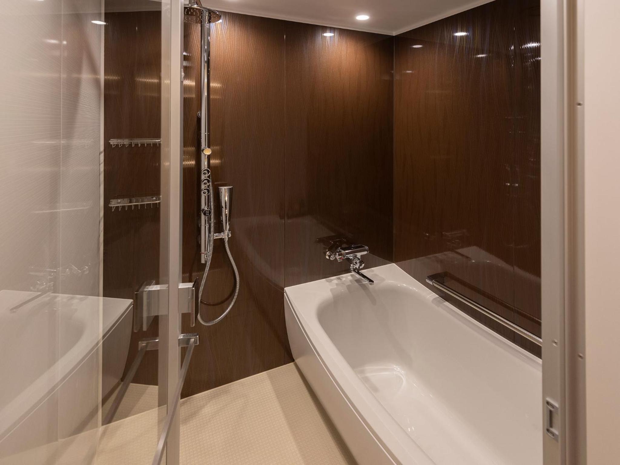 Deluxe Twin Room - Photo 27