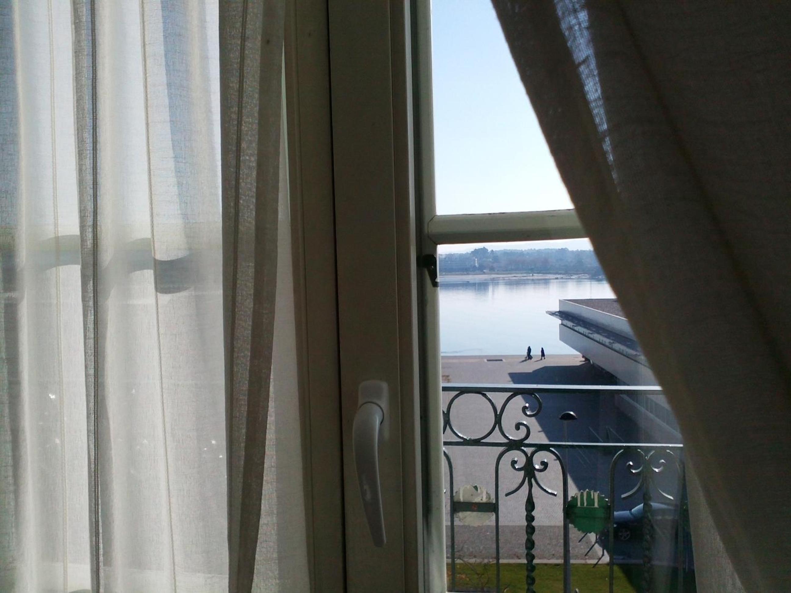 Twin Room - Photo 4