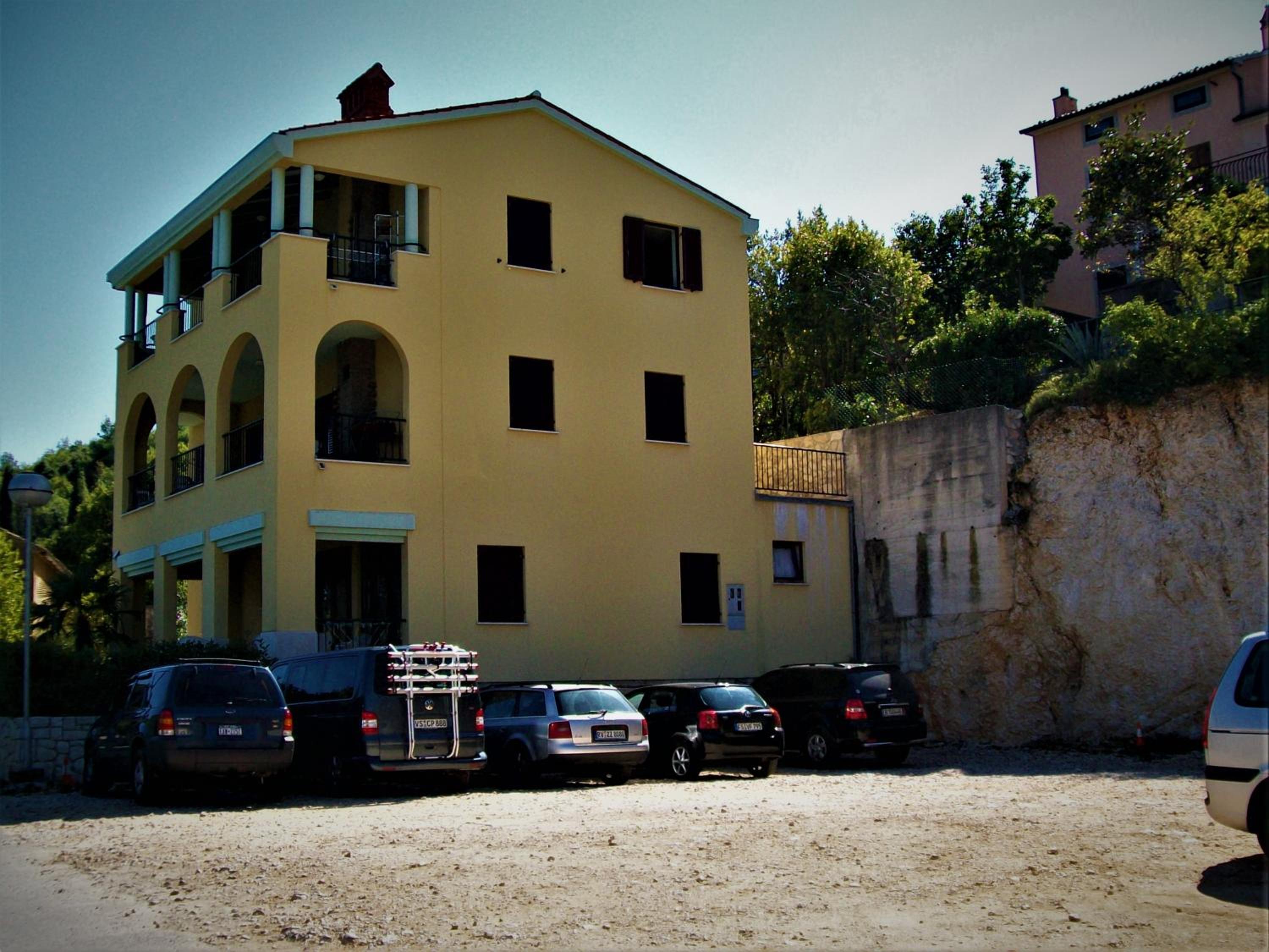 Studio with Terrace - Photo 11