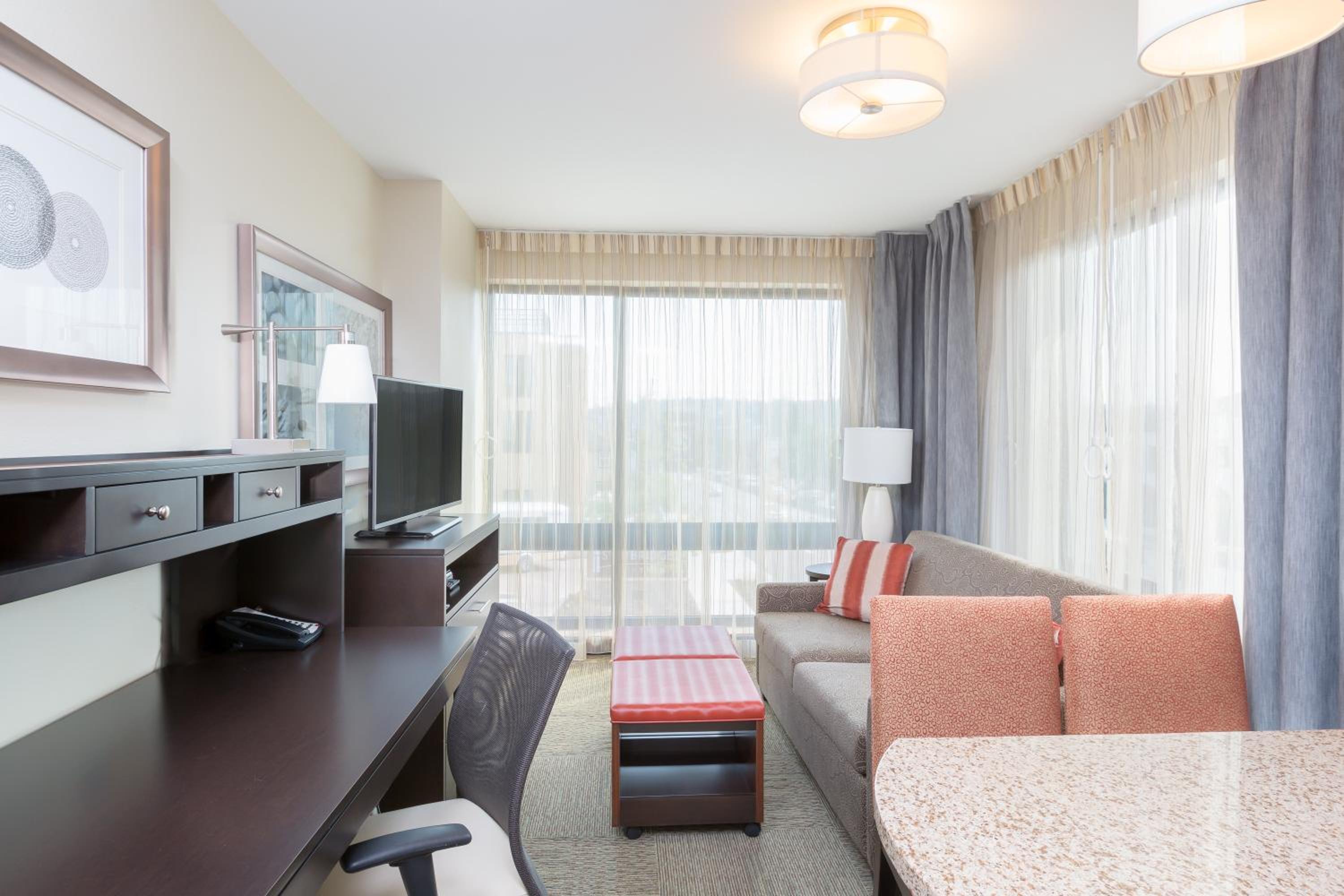 Queen Room - Hearing Accessible