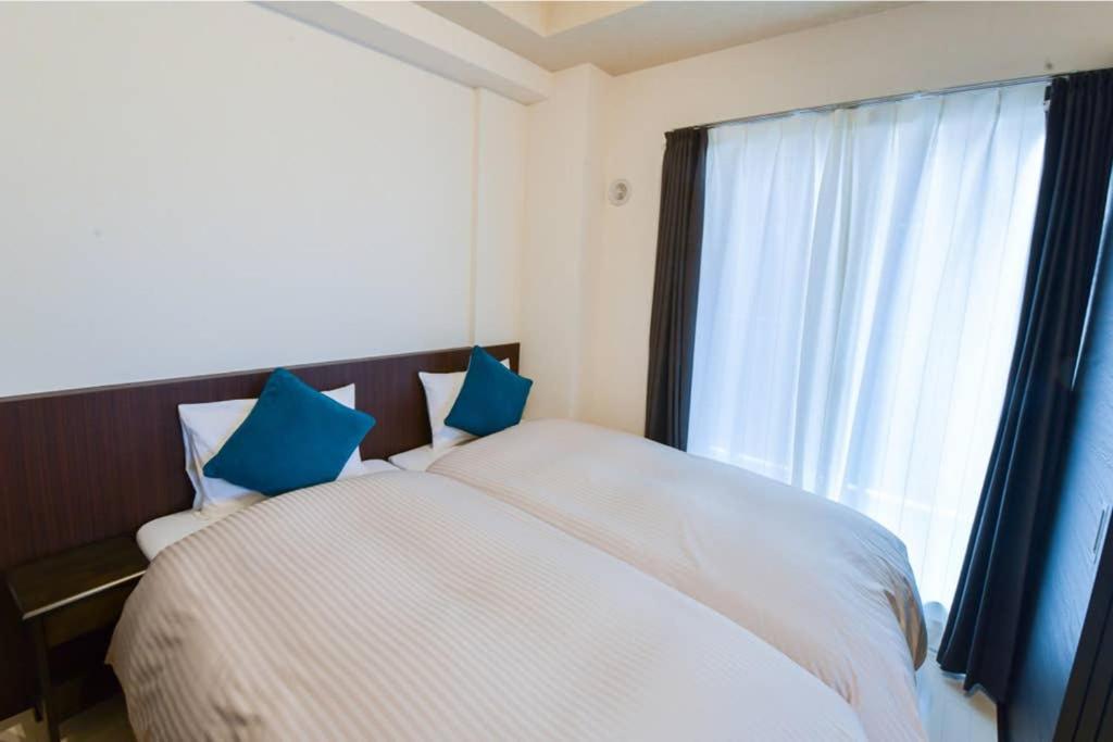 One-Bedroom Apartment - Photo 9