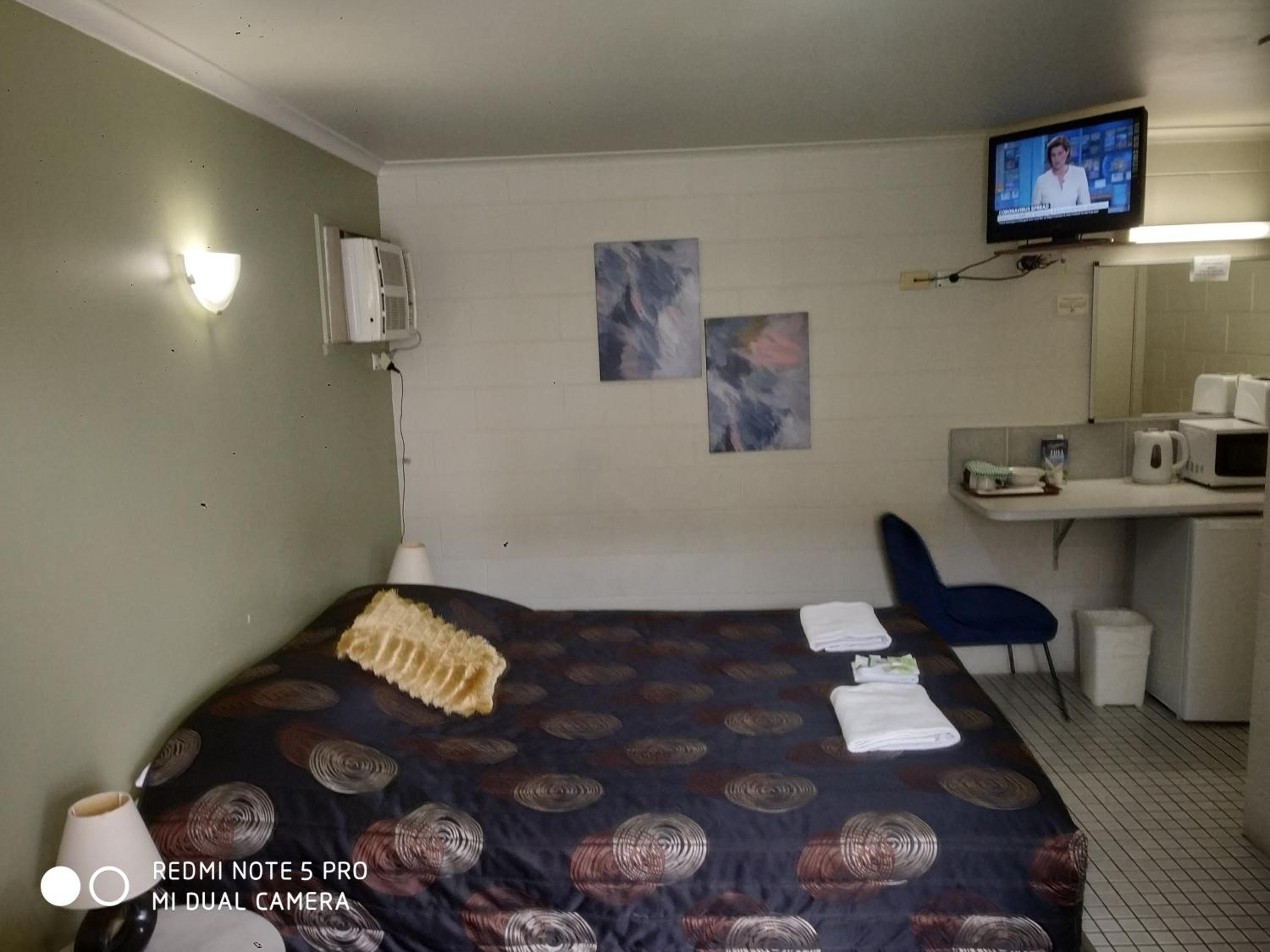 Double Room - Disability Access photo 1