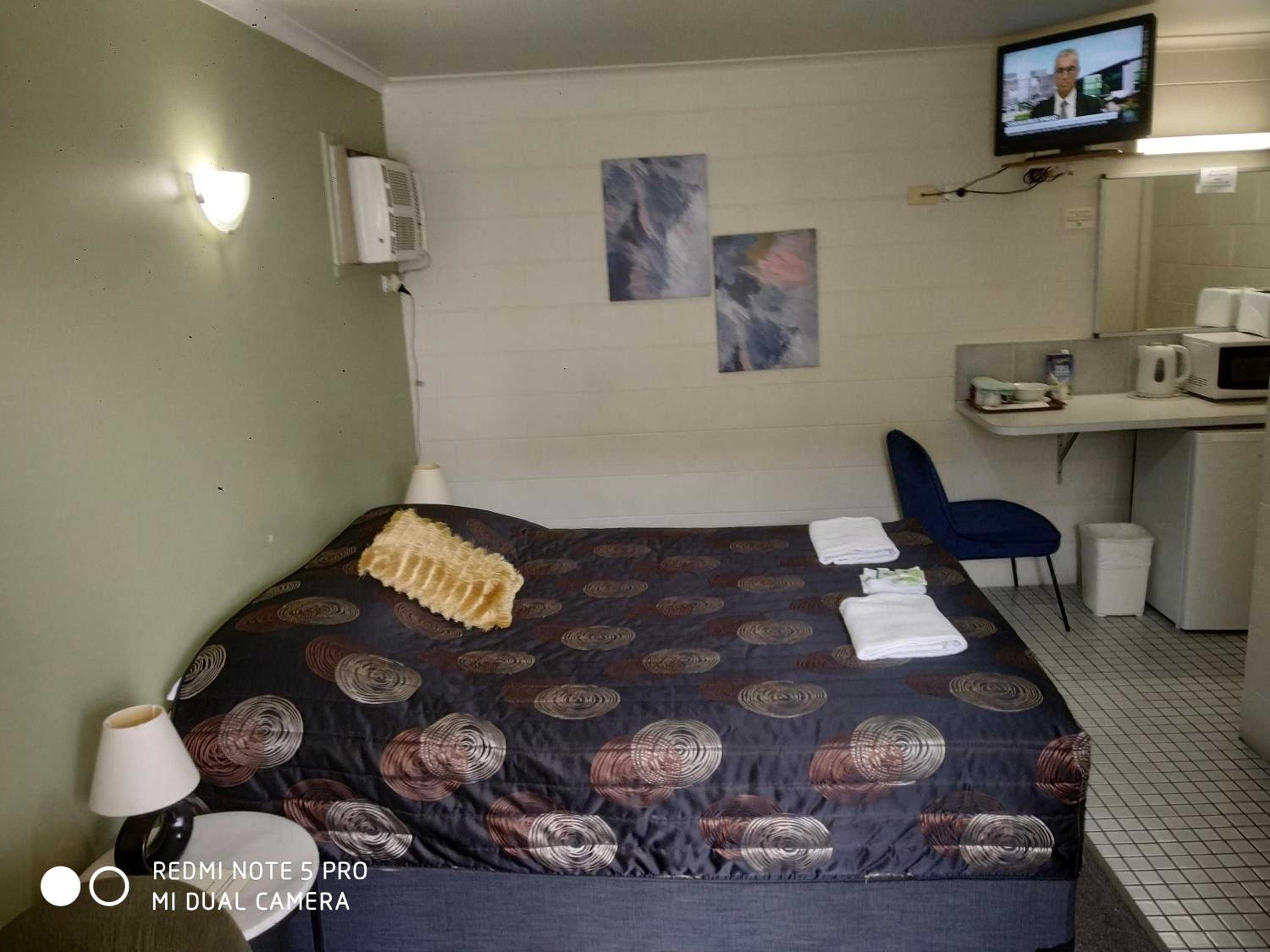 Double Room - Disability Access photo 2