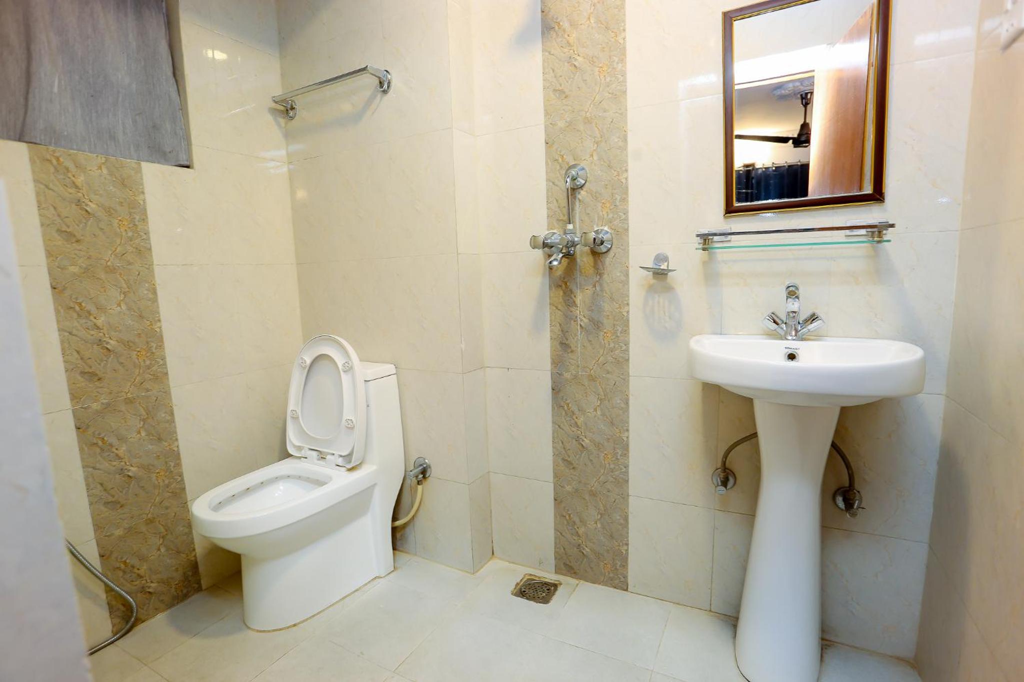 Standard Twin Room photo 3