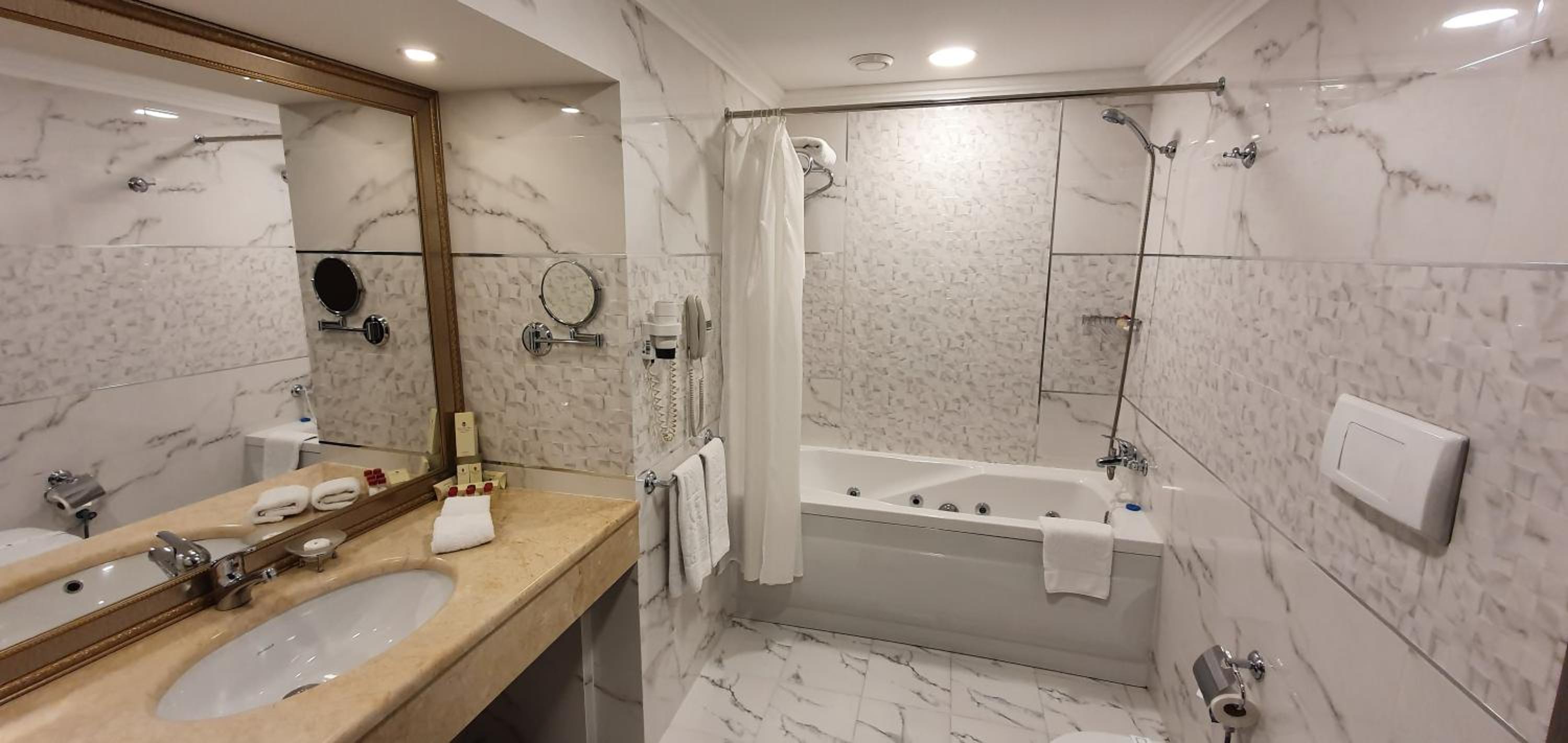 Junior Suite - Photo 4