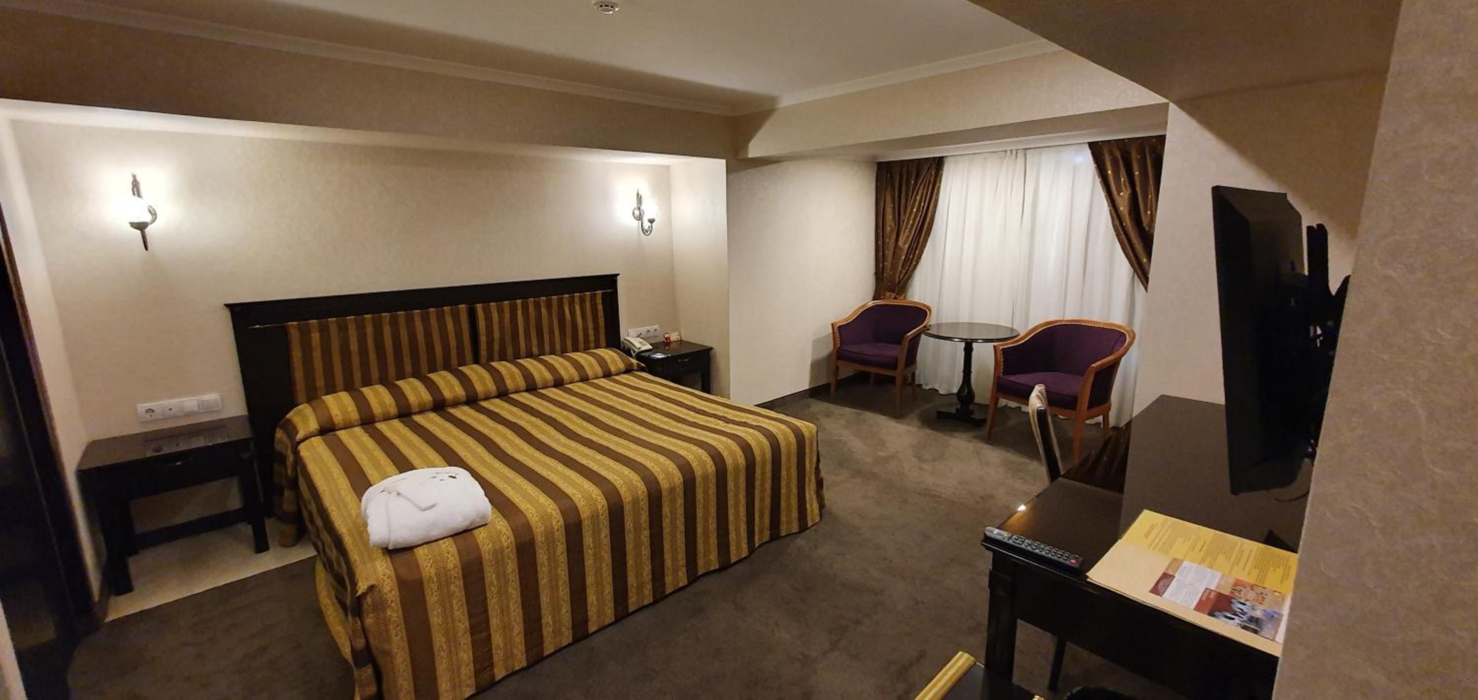 Junior Suite - Photo 9