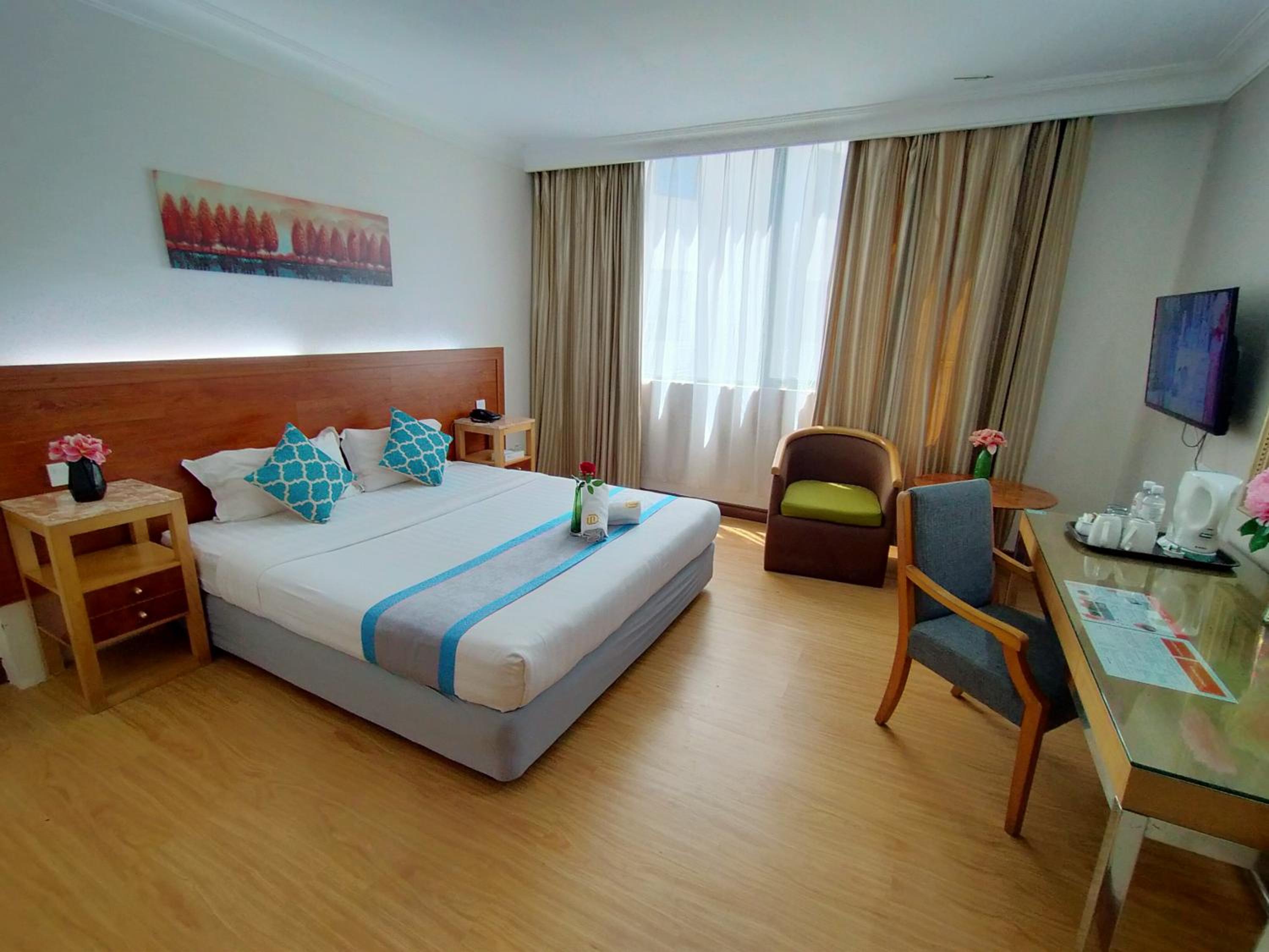 Superior King Room - Photo 1