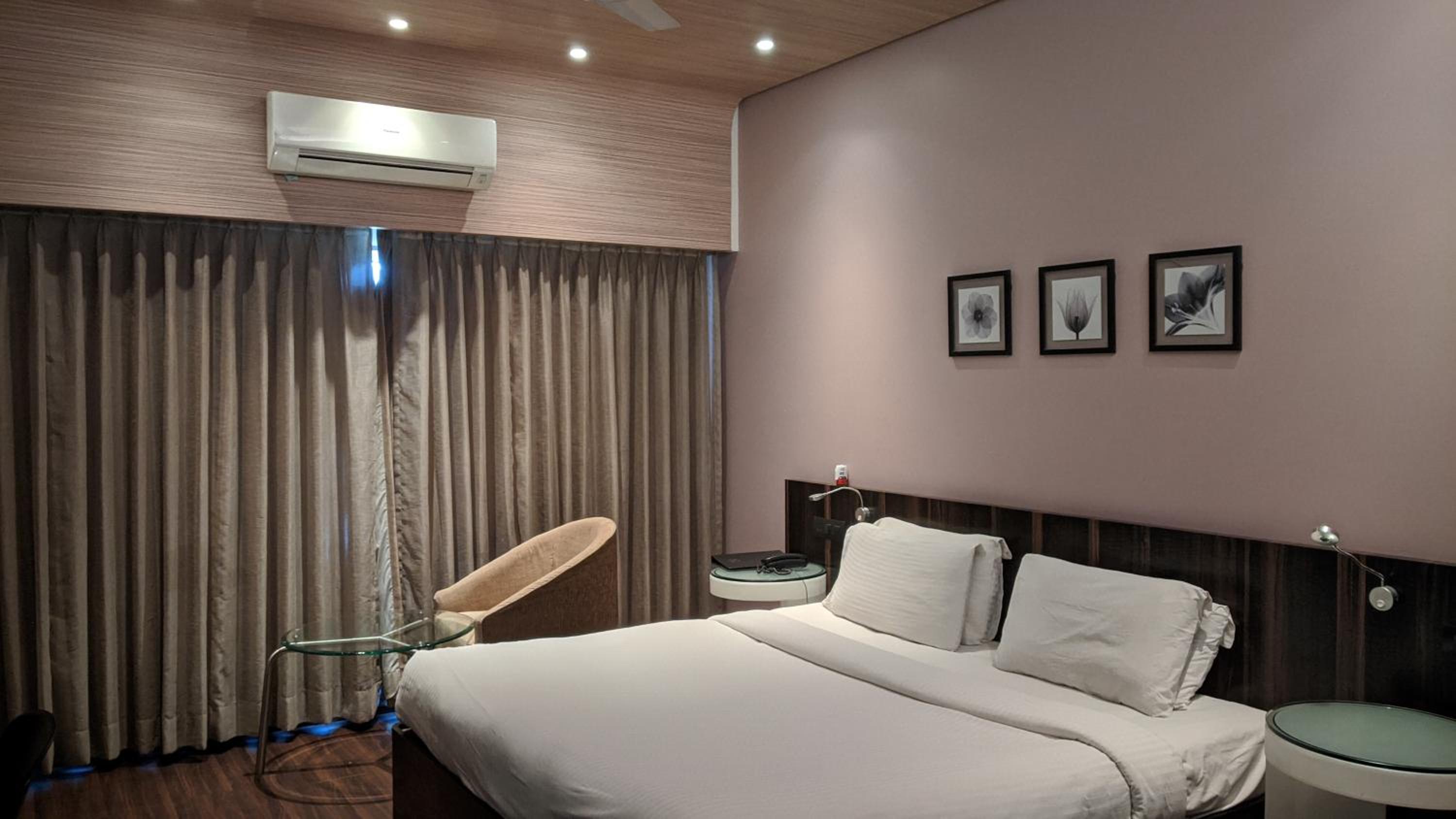 Deluxe Double Room - Photo 4