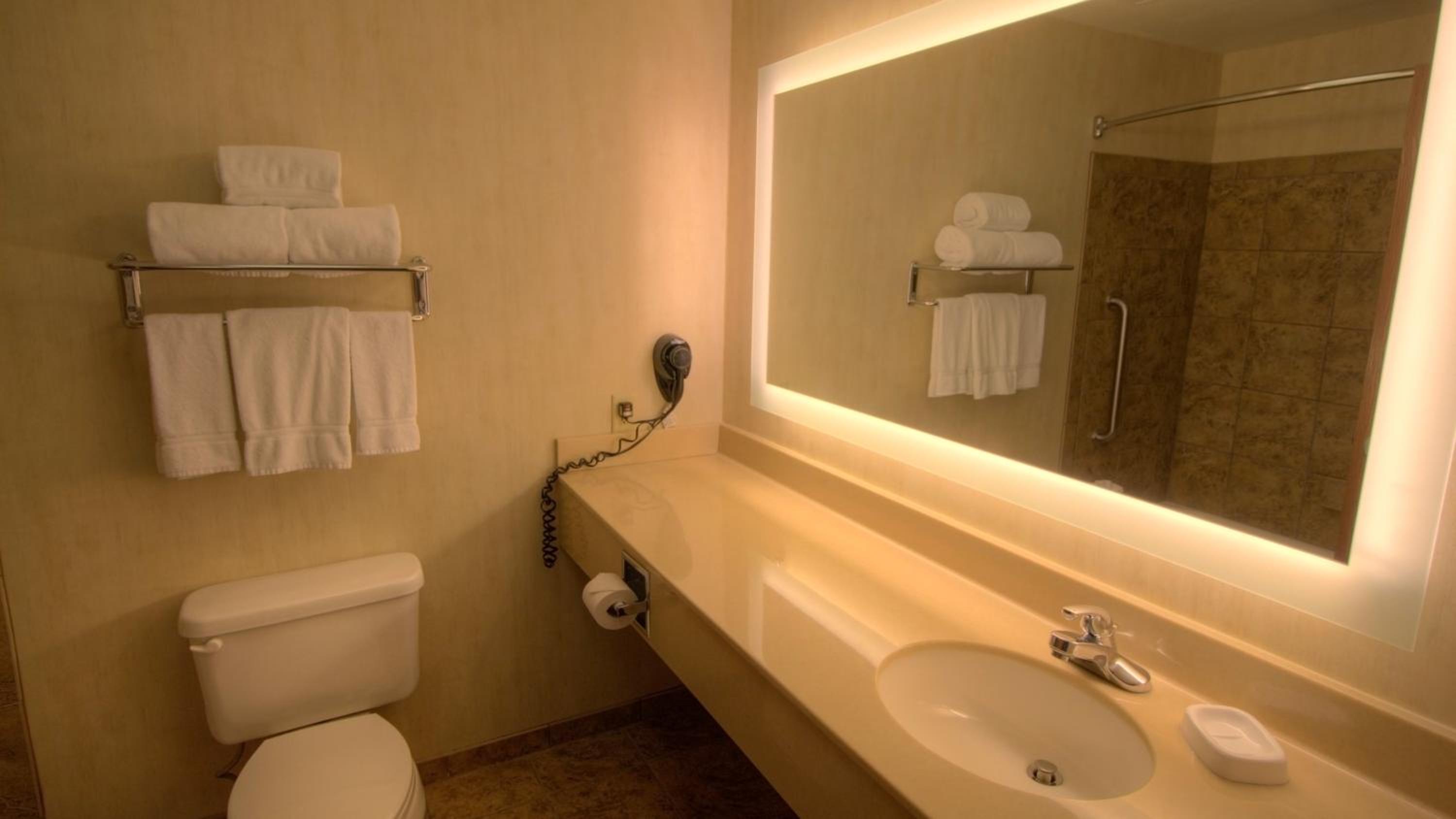 Standard King Room - Photo 2