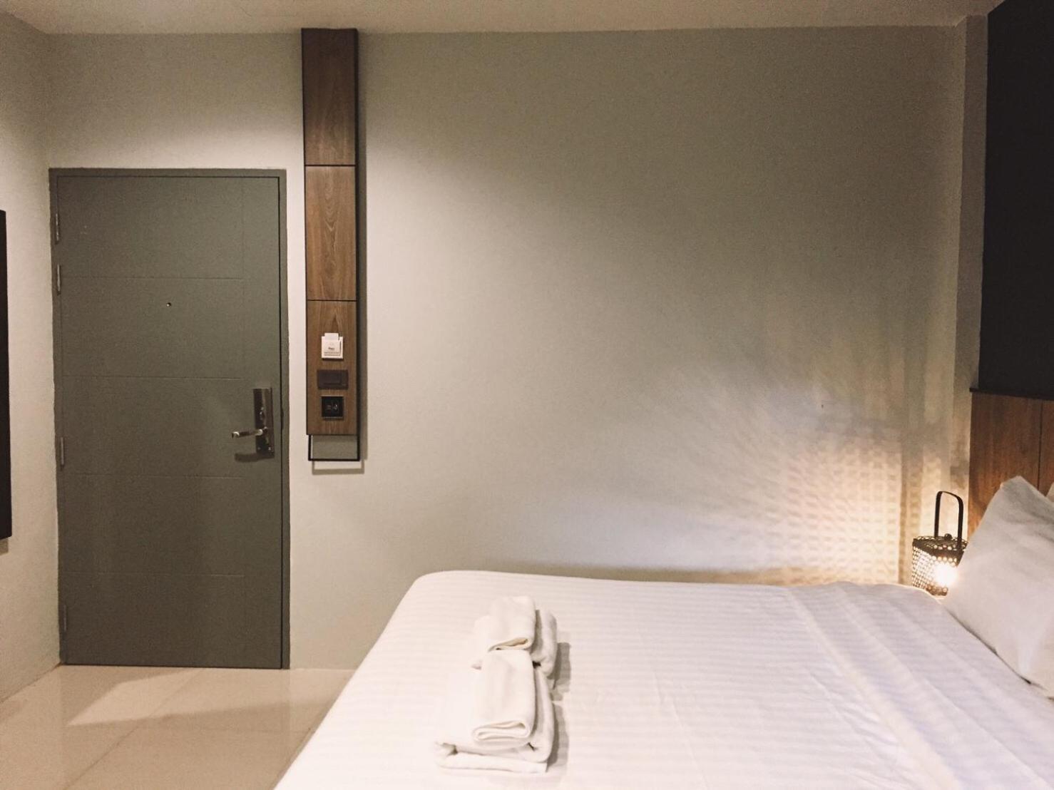 Supreme Double Bed - Photo 8