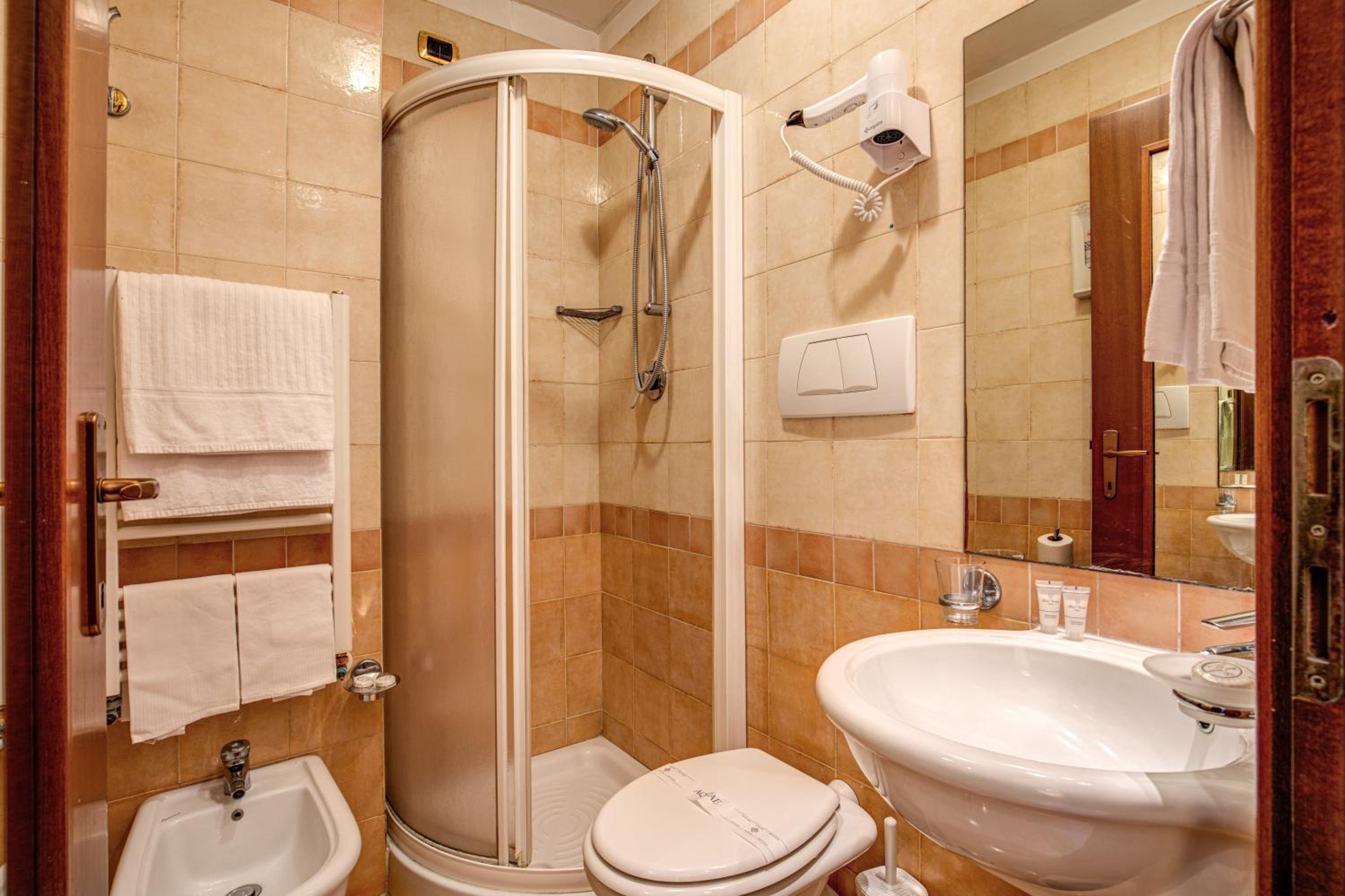 Standard Single Room