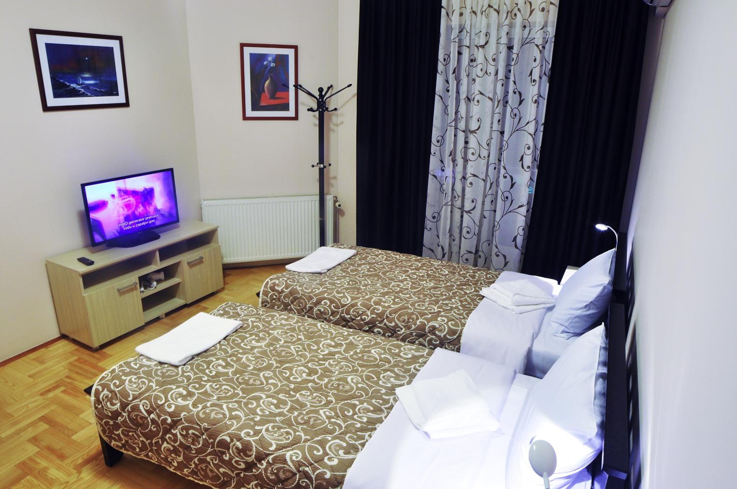 Twin Room with Balcony photo 1