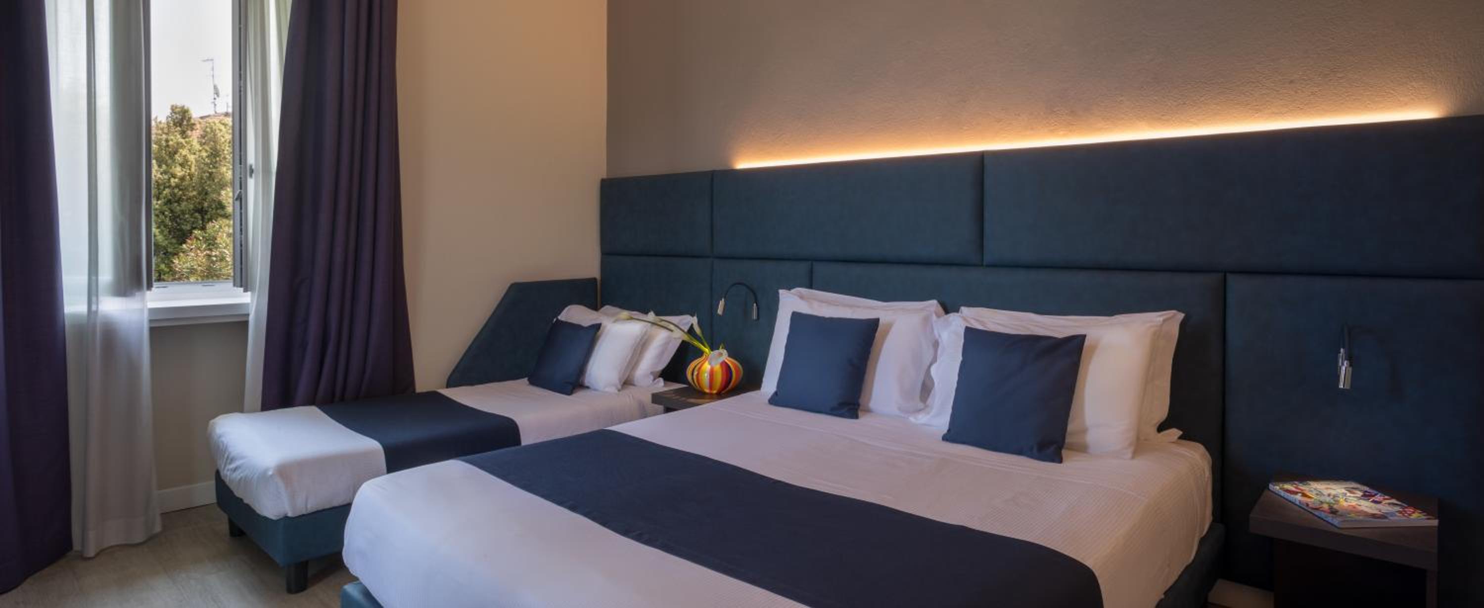 Comfort Room with Balcony photo 1
