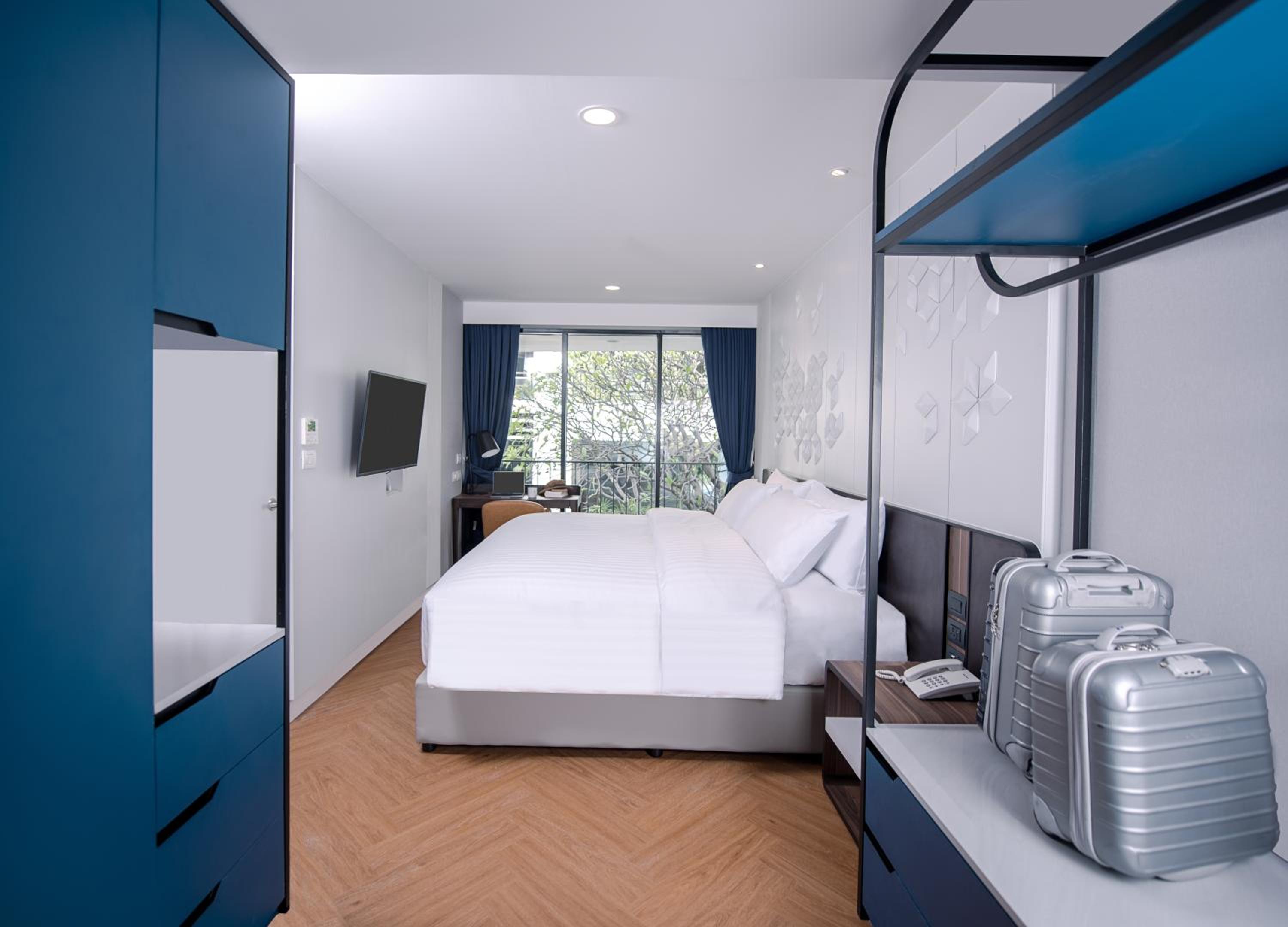 1-Bedroom Junior Suite photo 2